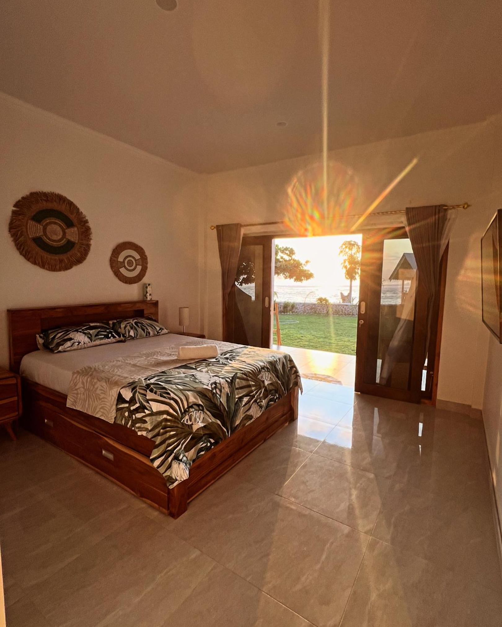 Deluxe Double Room with Sea View