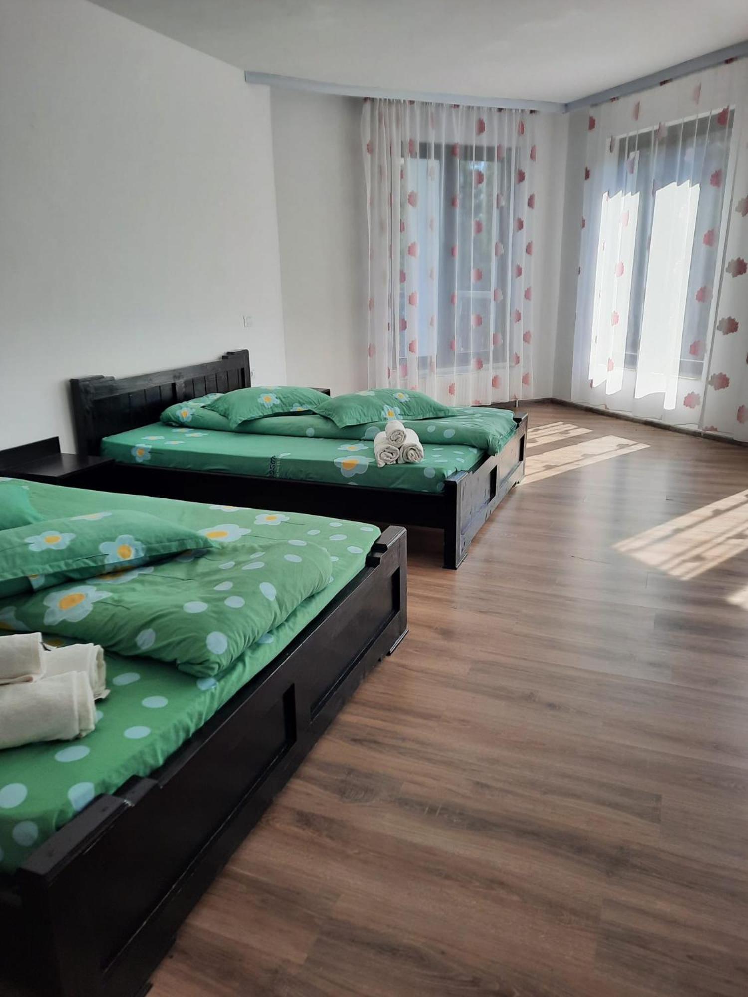 Double Room with Private Bathroom photo 3