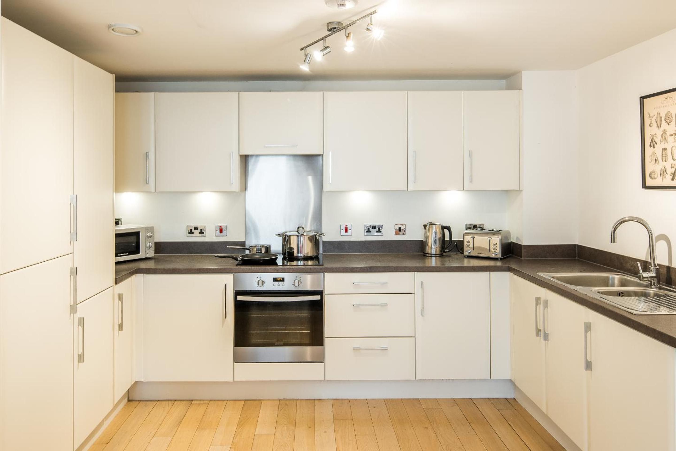 Superior Apartment photo 2