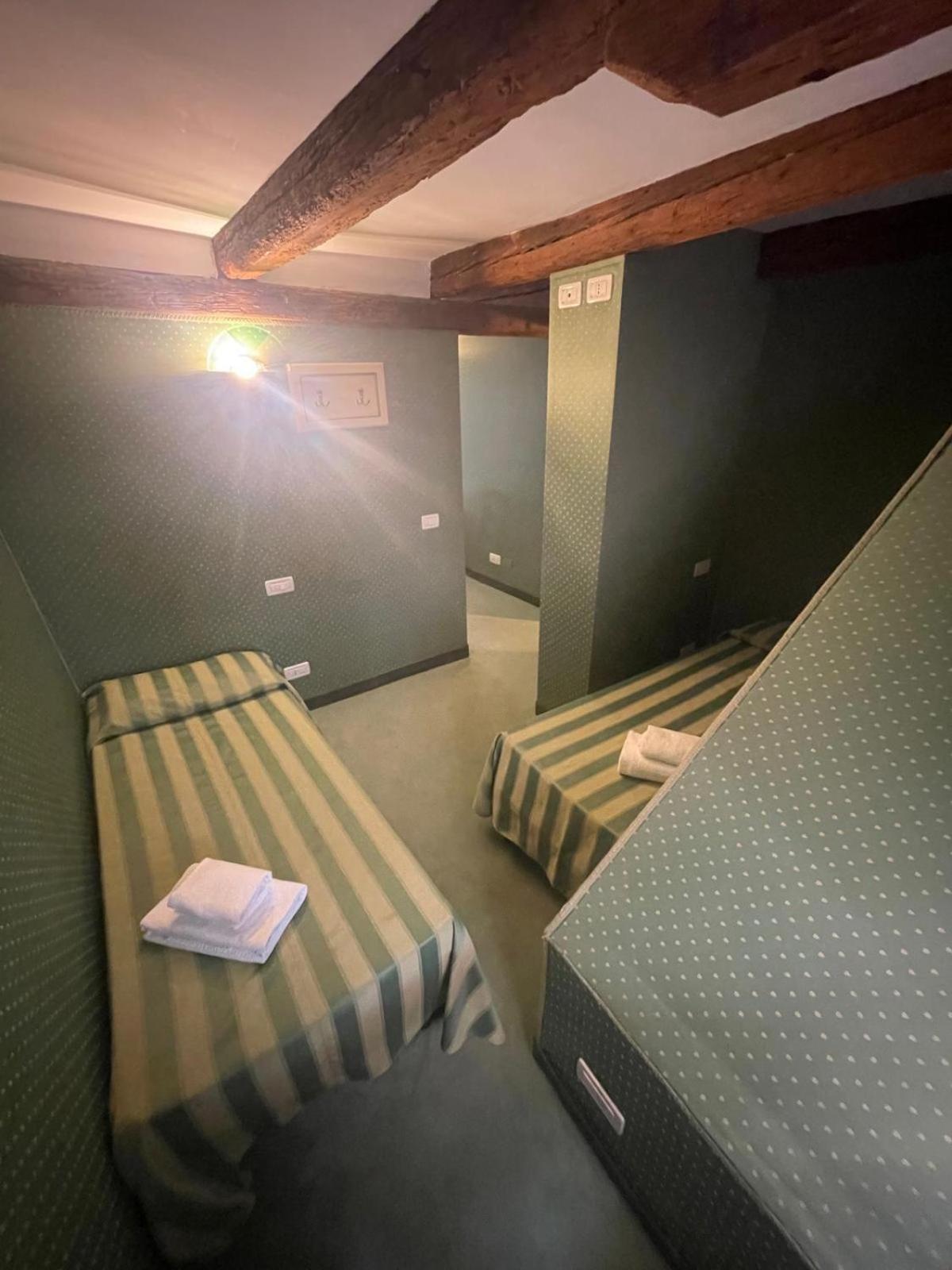 Quadruple Room photo 2