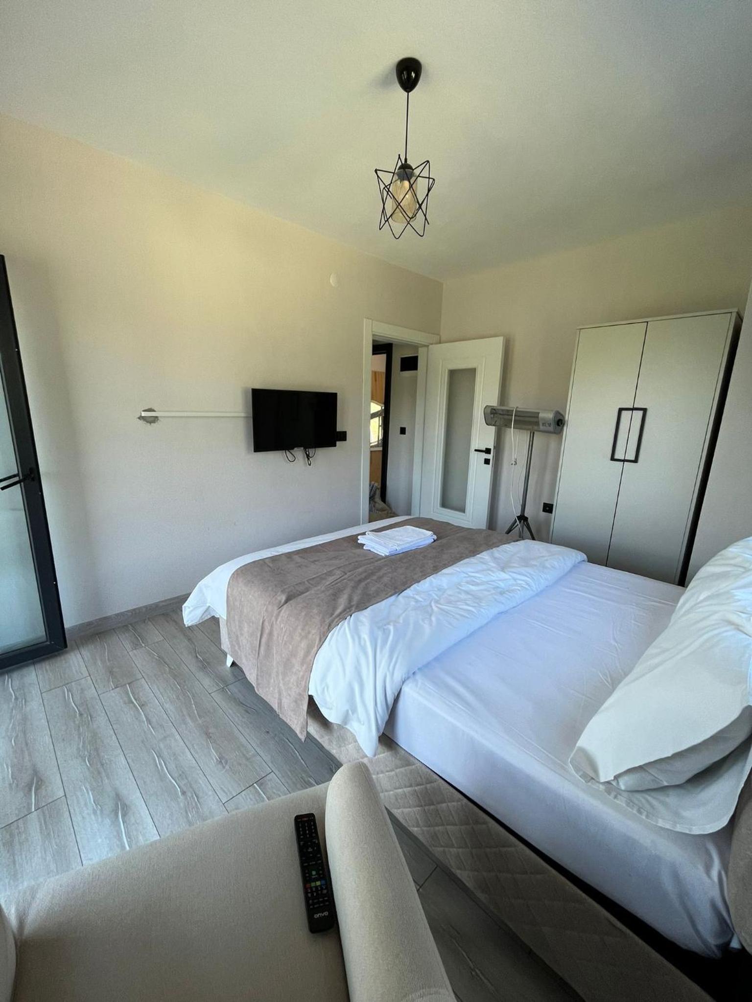 Two-Bedroom Suite photo 3
