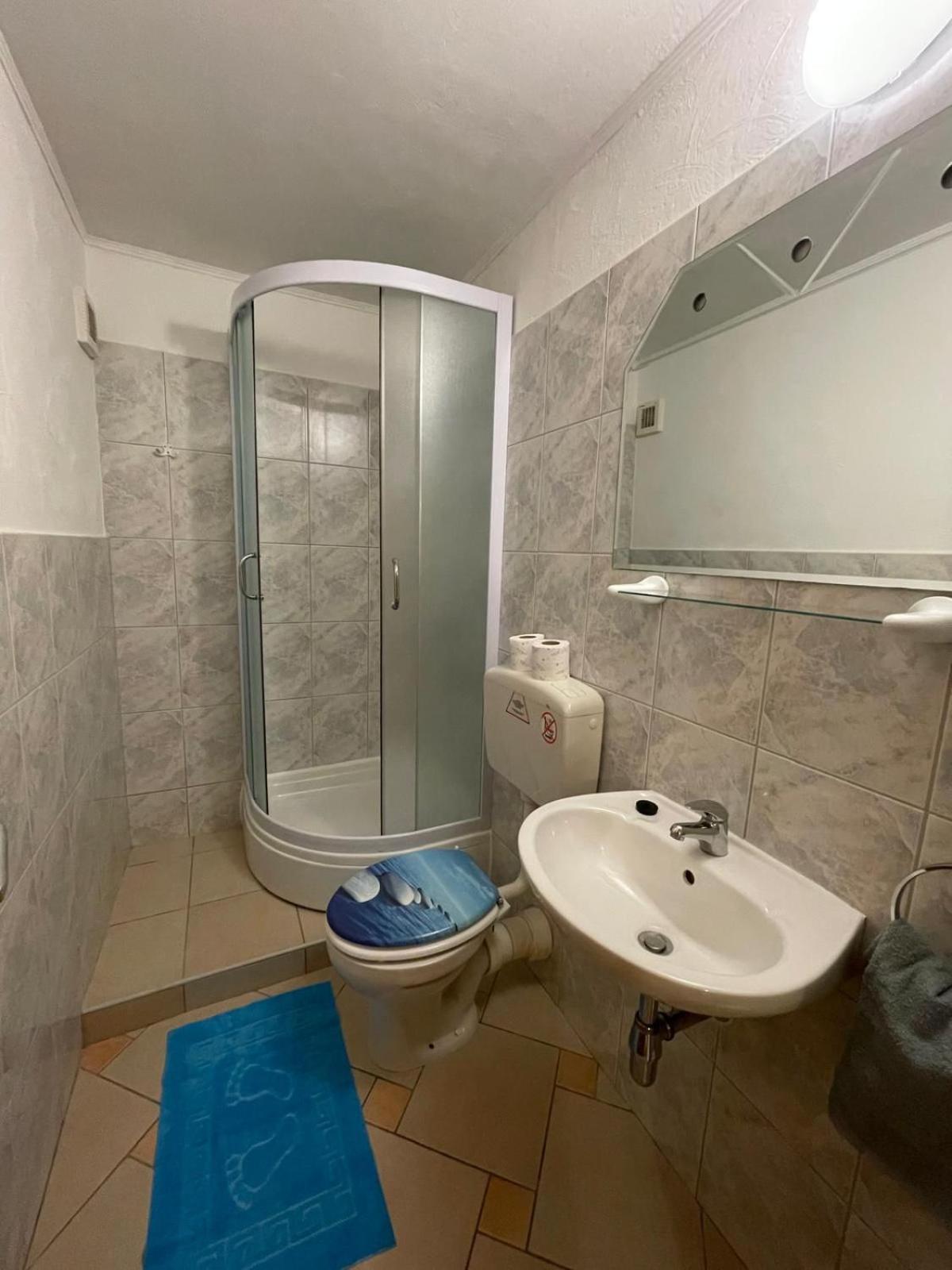 Two-Bedroom Suite photo 3