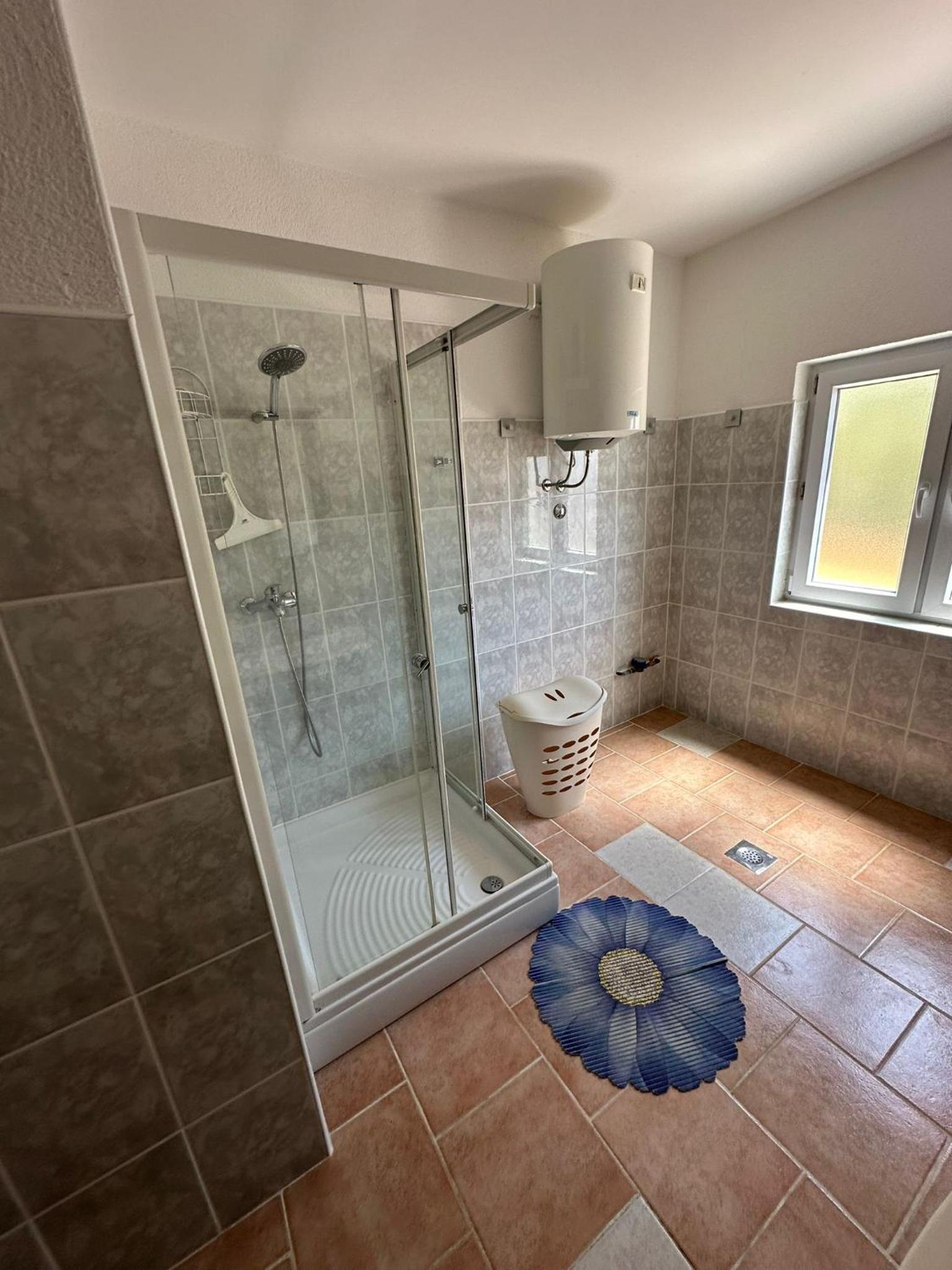 Three-Bedroom Suite photo 2