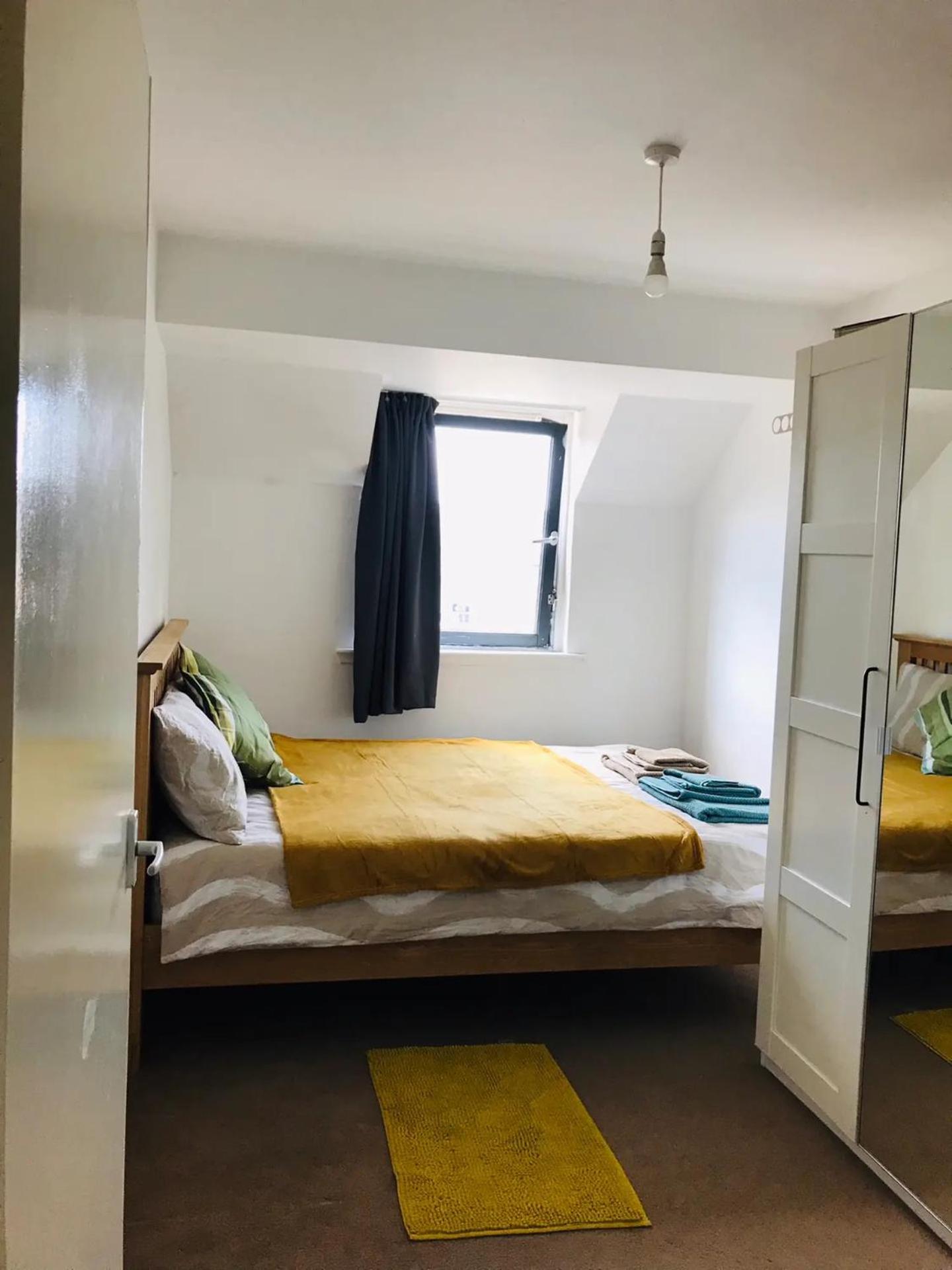 Double Room With Shared Toilet