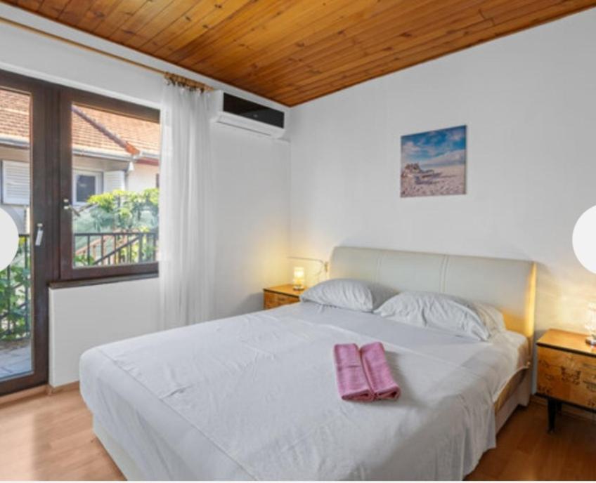 Apartment with Garden View - Photo 1