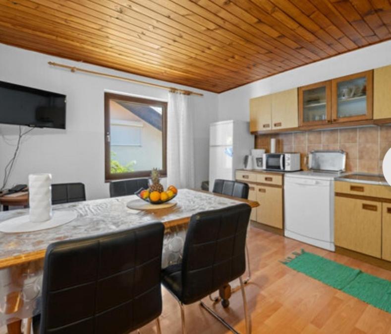 Apartment with Garden View - Photo 8