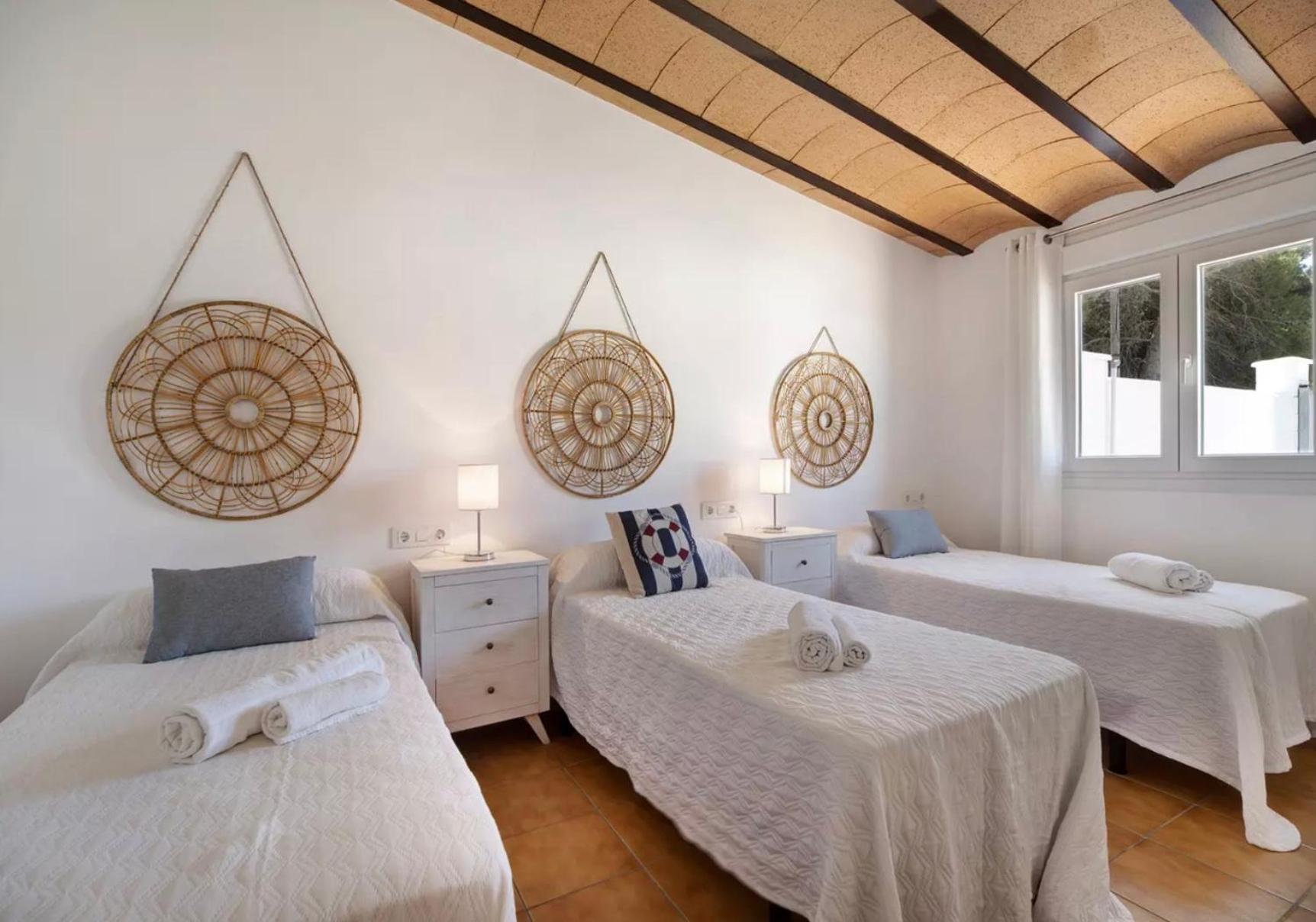 Villa de Tres Habitaciones
