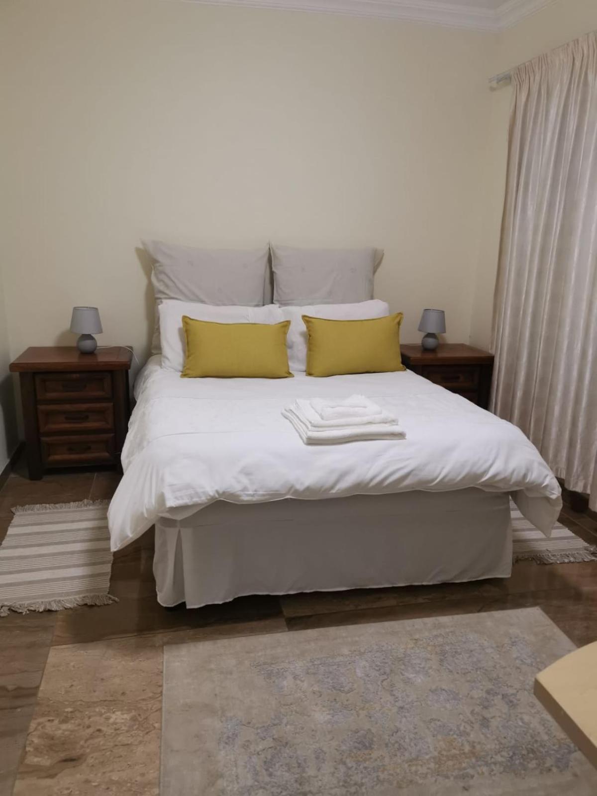 Four-Bedroom House photo 1