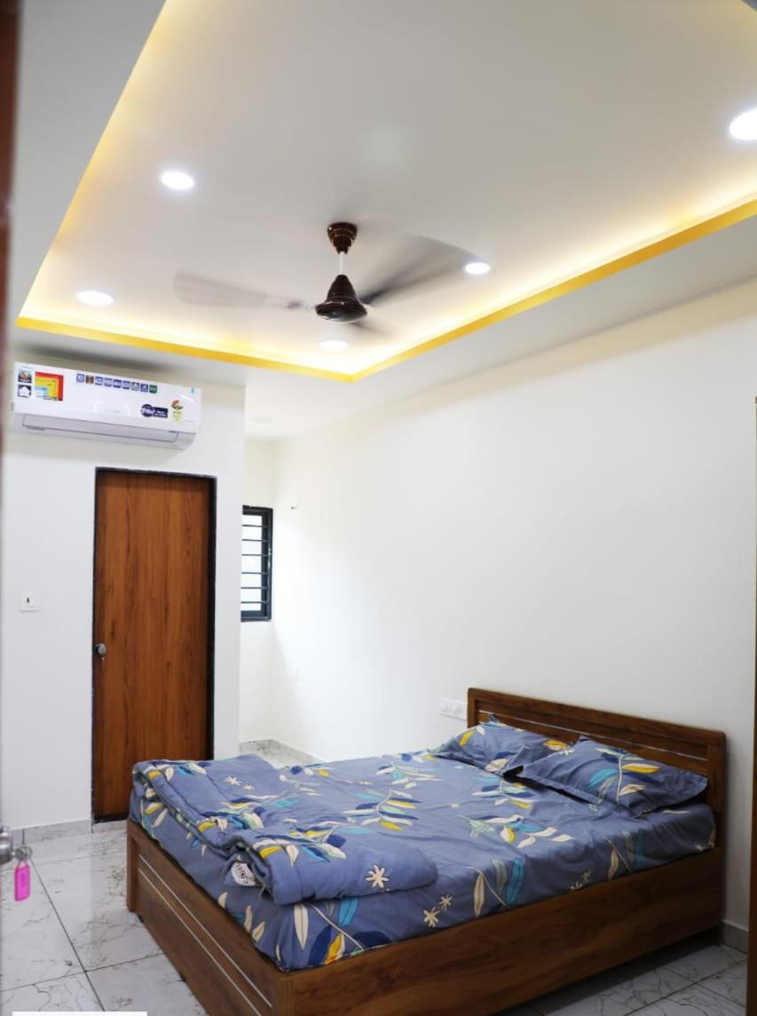 Double Room With Private Bathroom photo 3
