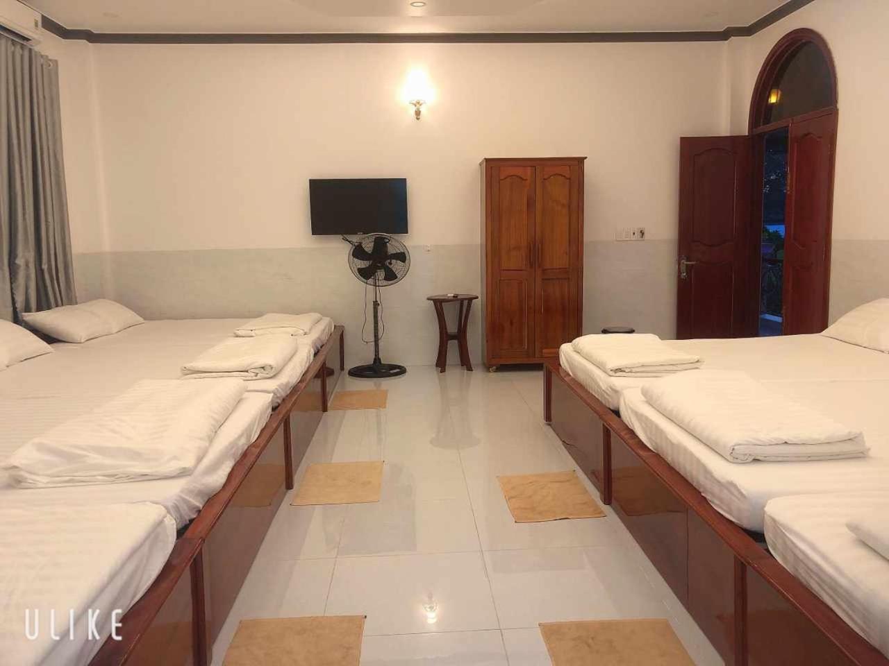 Mixed Dormitory Room photo 2