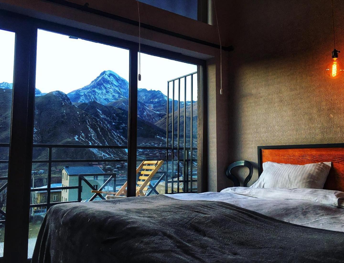 Double Room with Mountain View - Photo 4