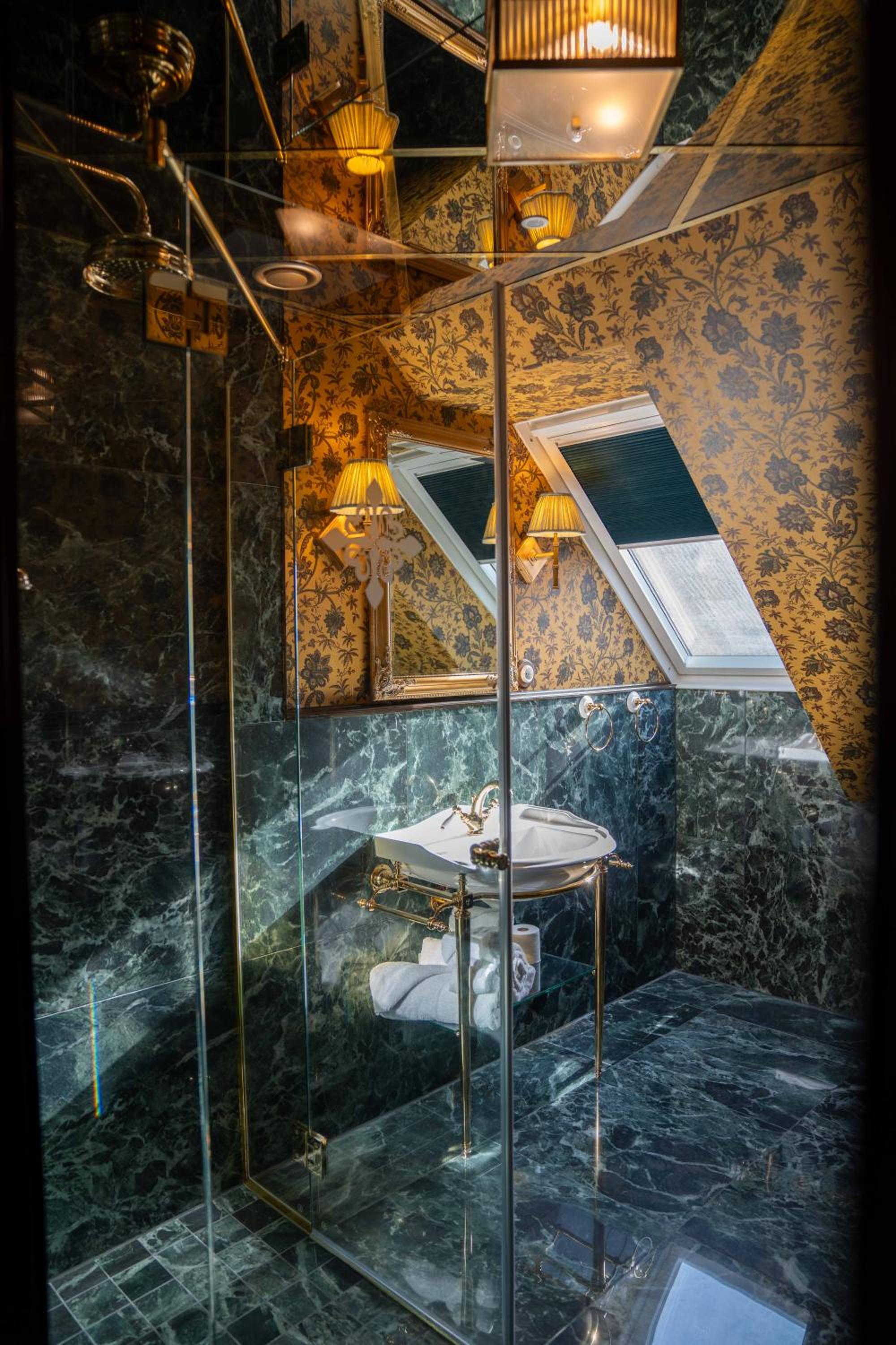 Grande Chambre - Photo 2