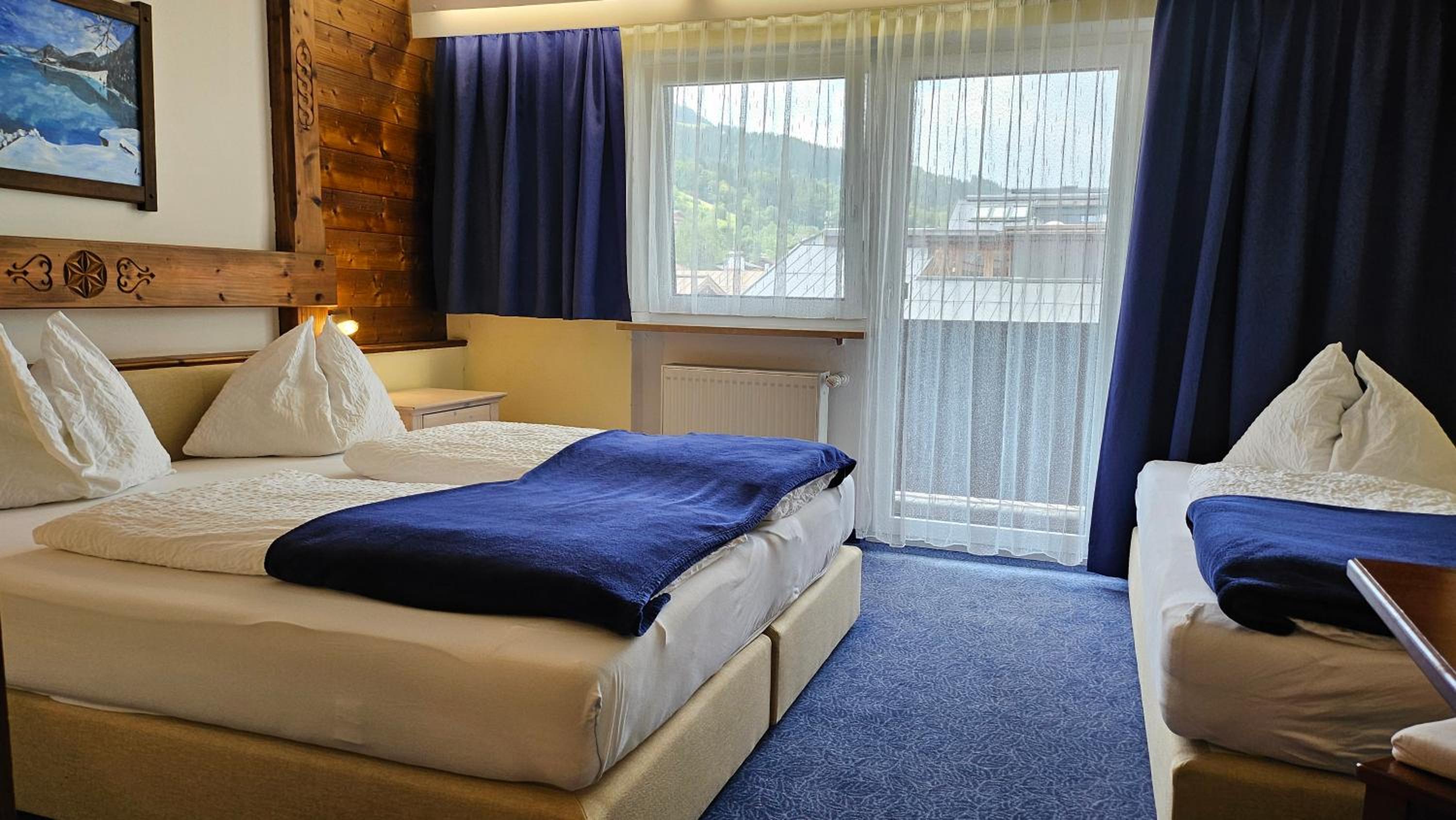 Triple Room with Balcony photo 3