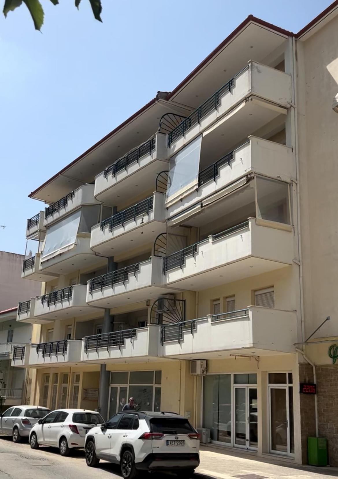 Apartment with View and Balcony photo 3
