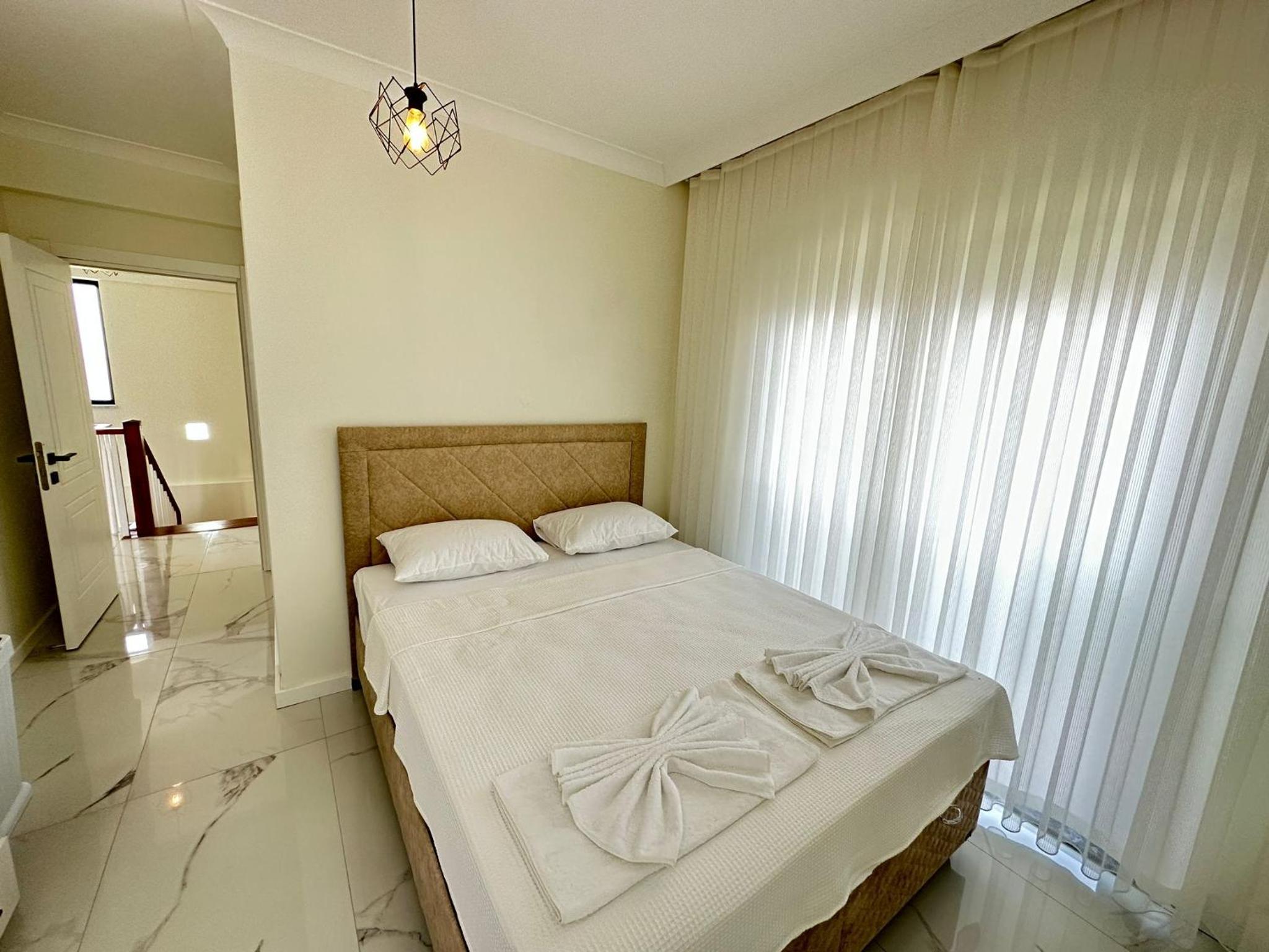 Villa photo 1