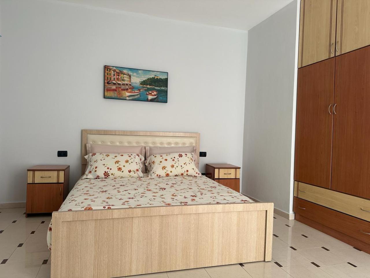 One-Bedroom Apartment With Balcony And City View
