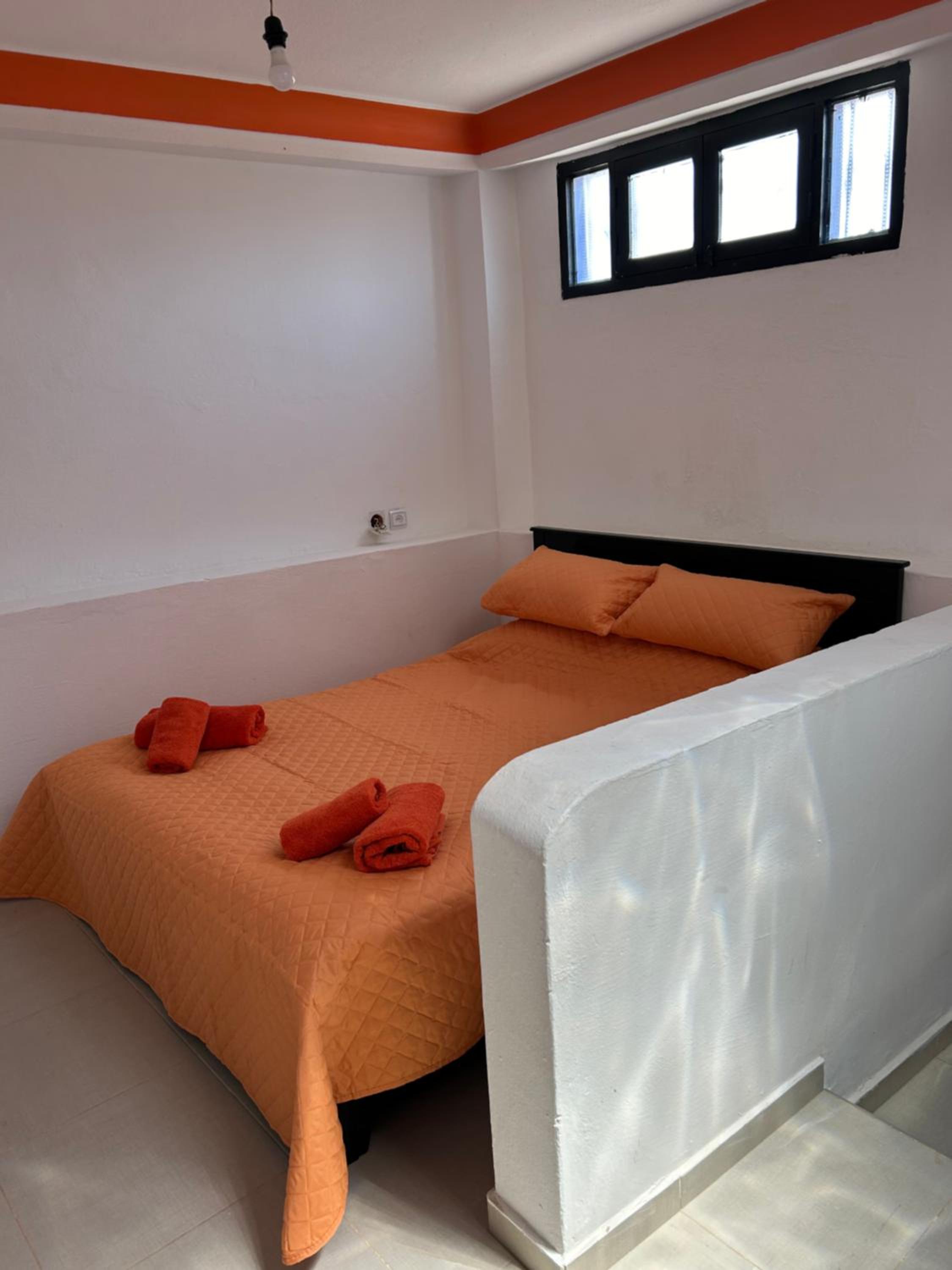 Deluxe Studio