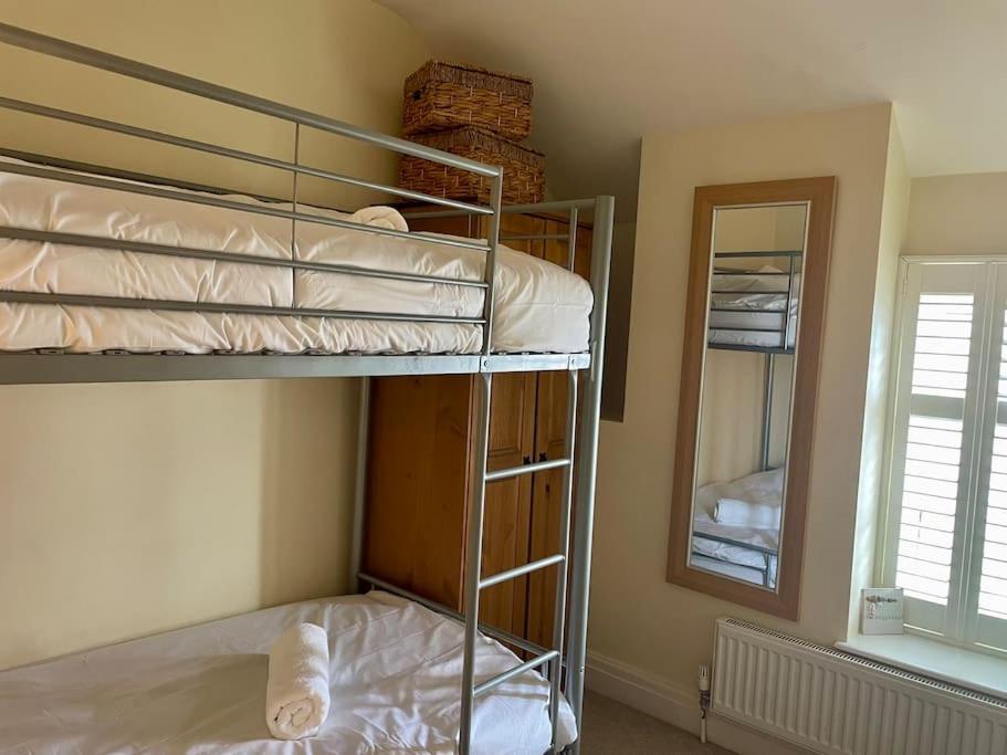 Two-Bedroom House photo 2