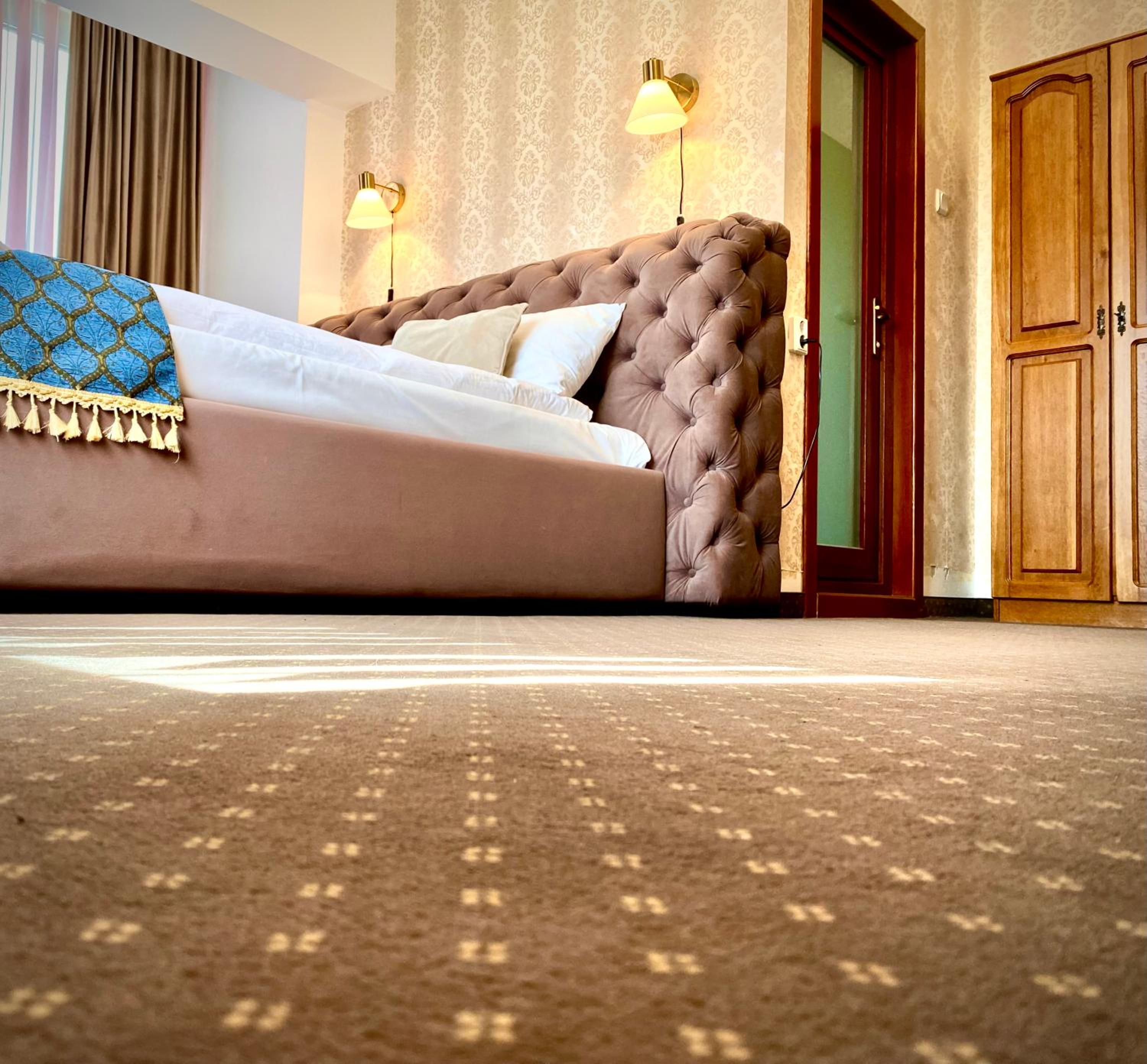 Deluxe King Room photo 3