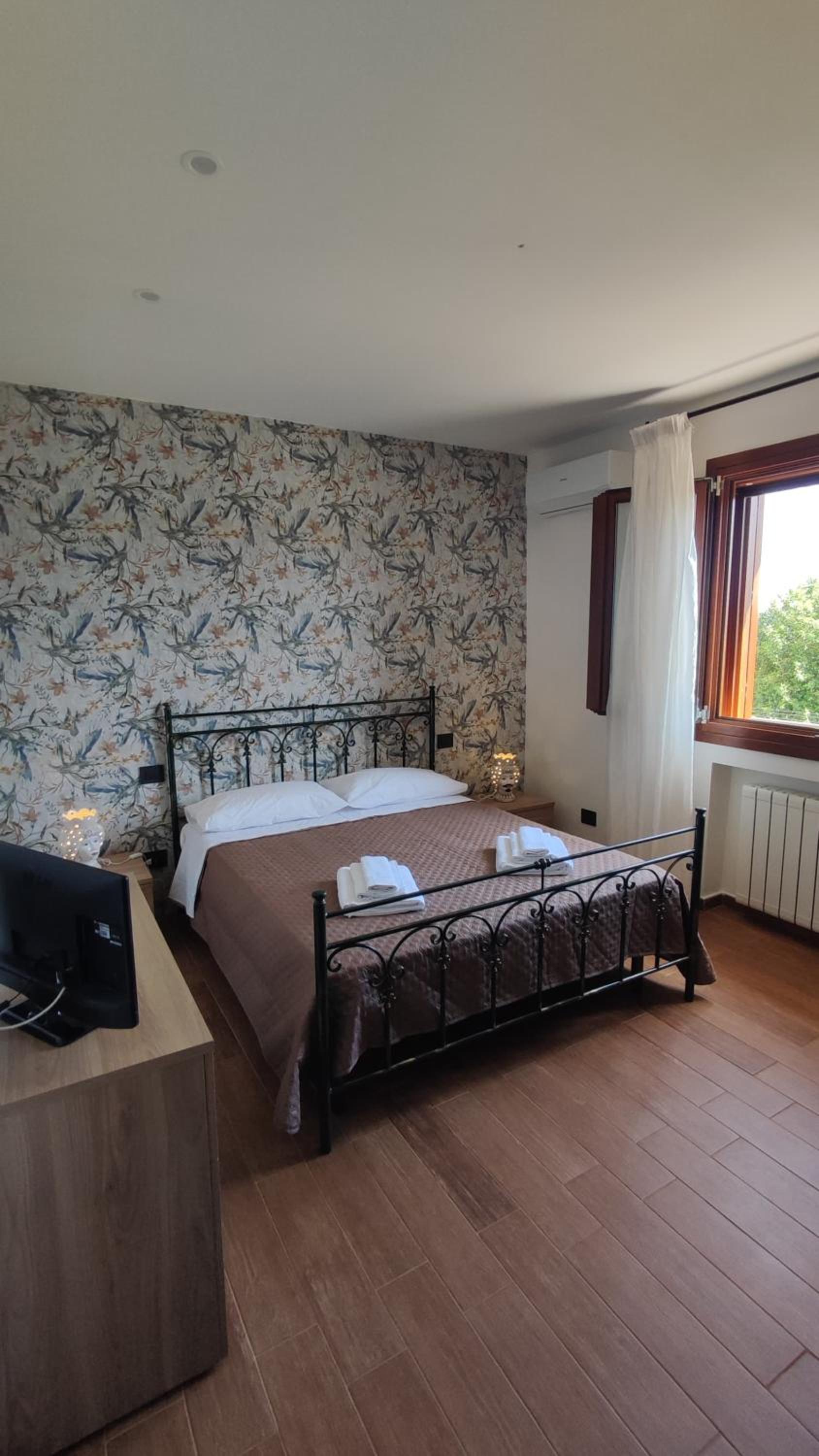 Two-Bedroom House photo 1