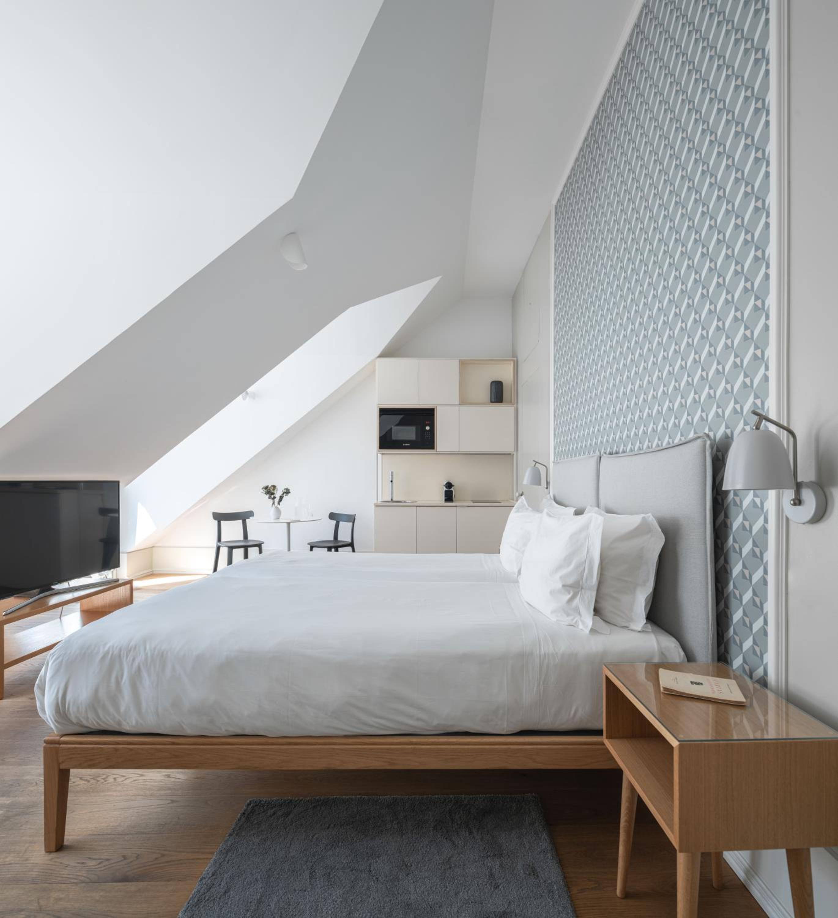 Premium Double or Twin Room photo 3