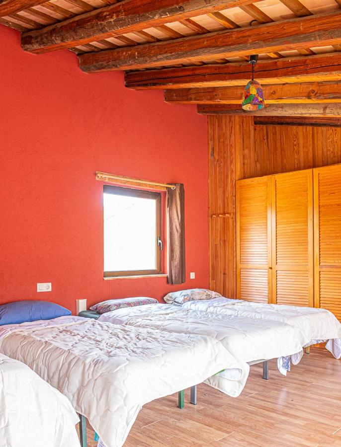 Casa de cuatro habitaciones