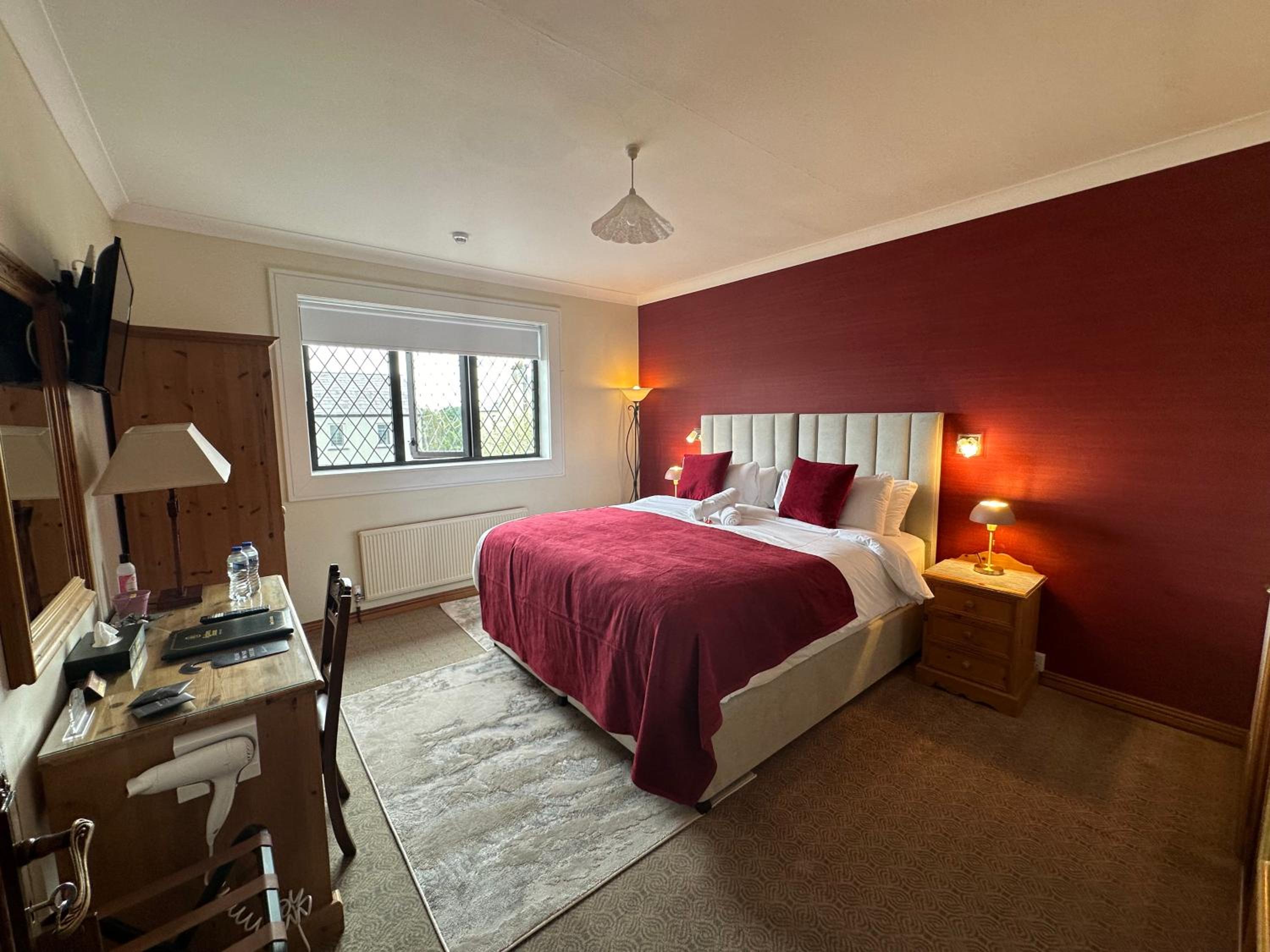 Superior King Room