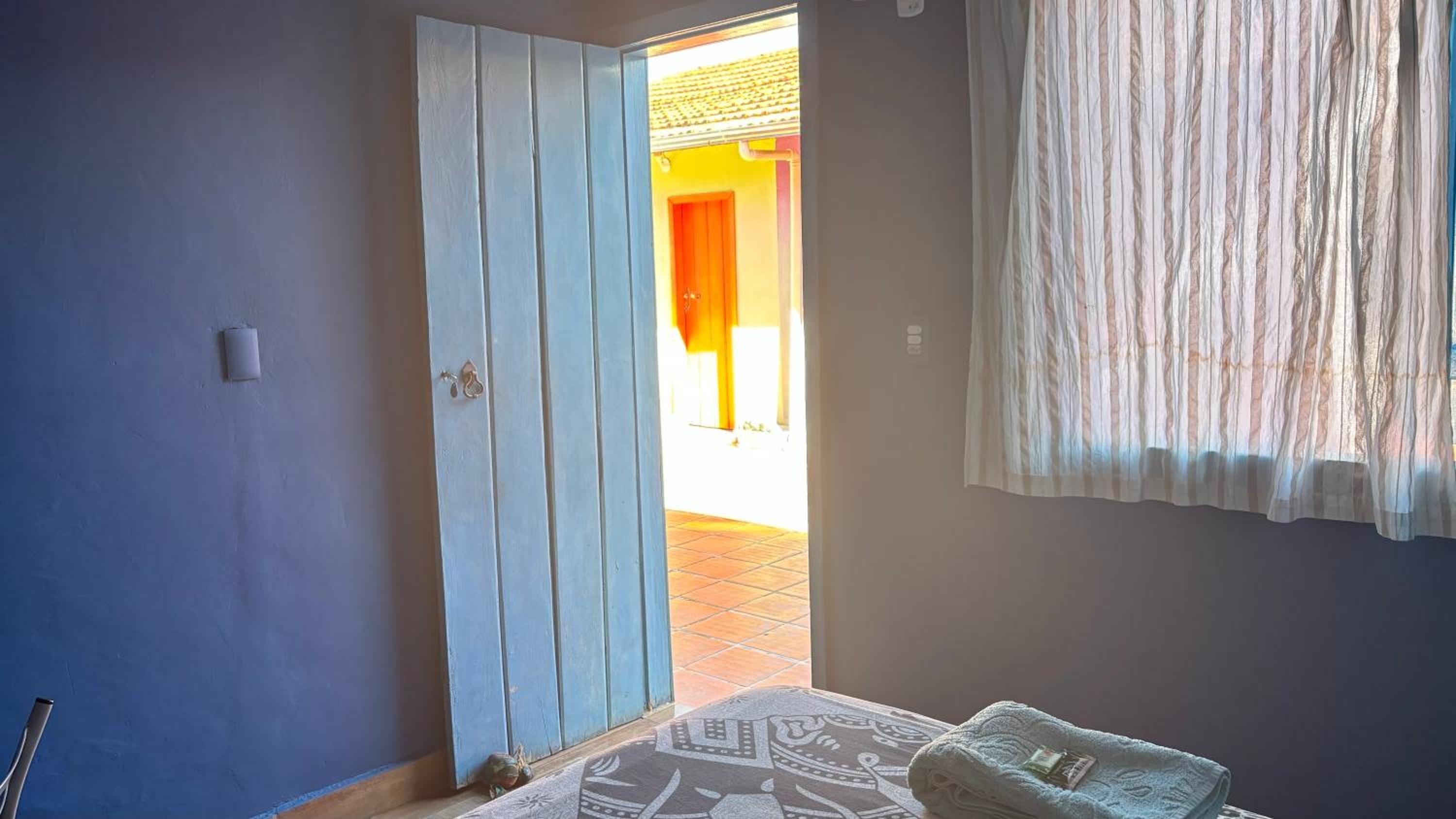Standard Single Room with Shared Bathroom