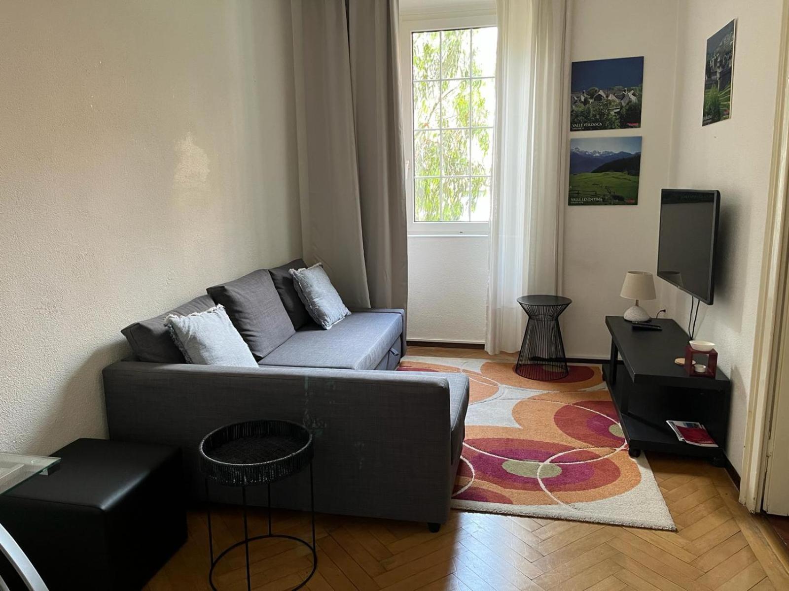 Deluxe Apartment photo 2