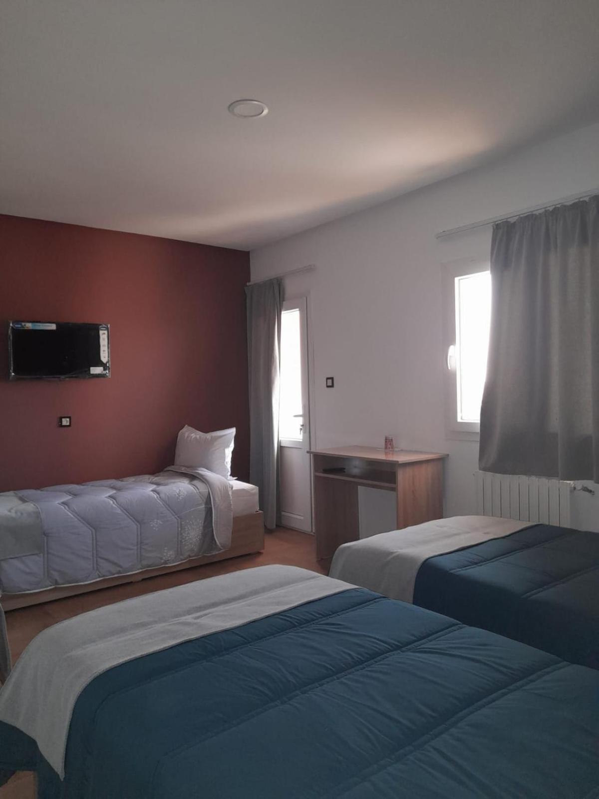Triple Room with Terrace photo 2