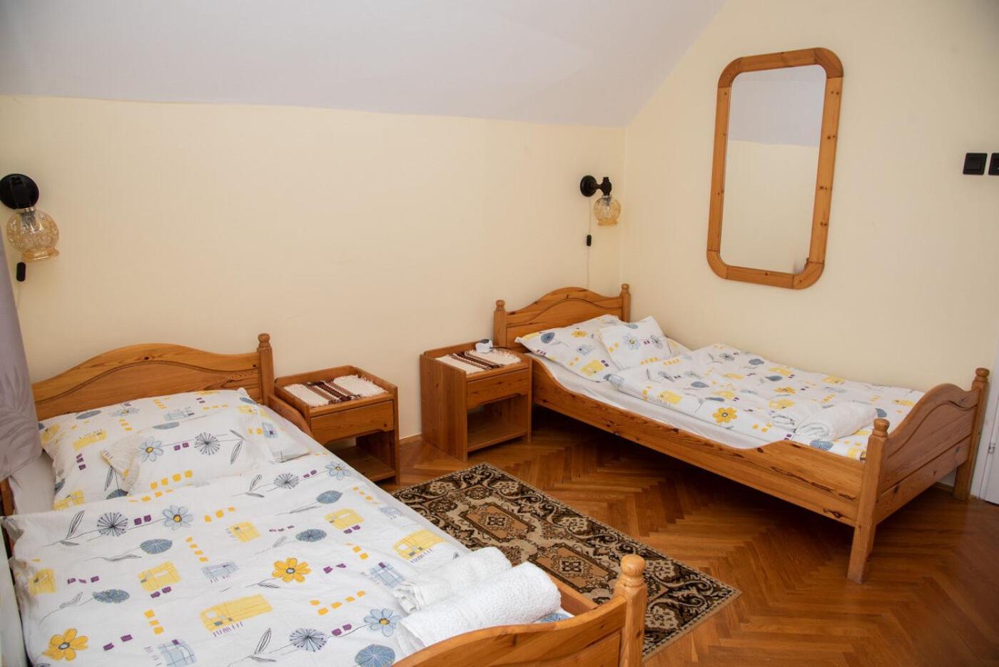 Twin Room with Balcony photo 1