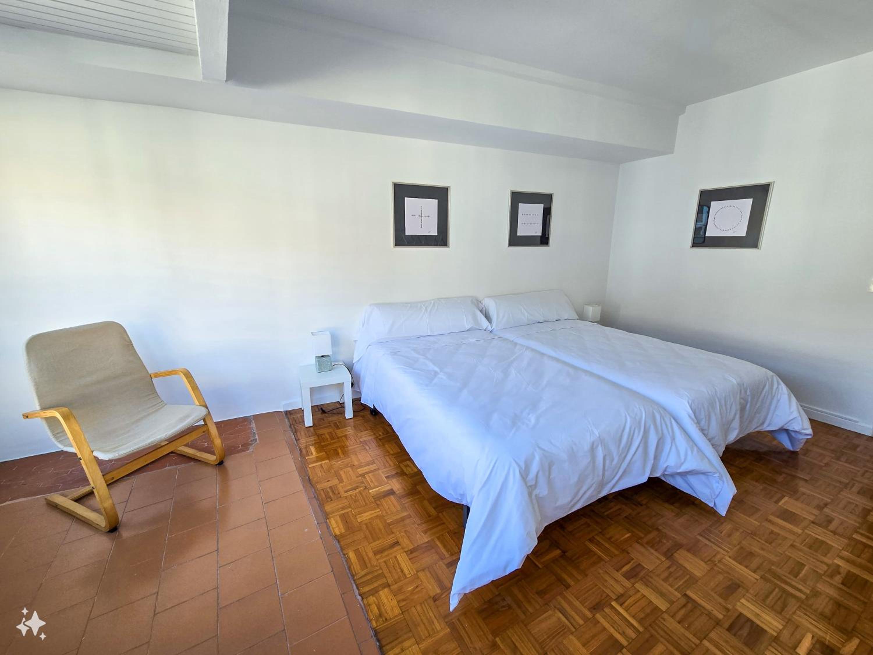 Two-Bedroom Apartment photo 2