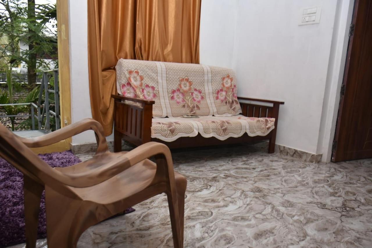 One-Bedroom House photo 1