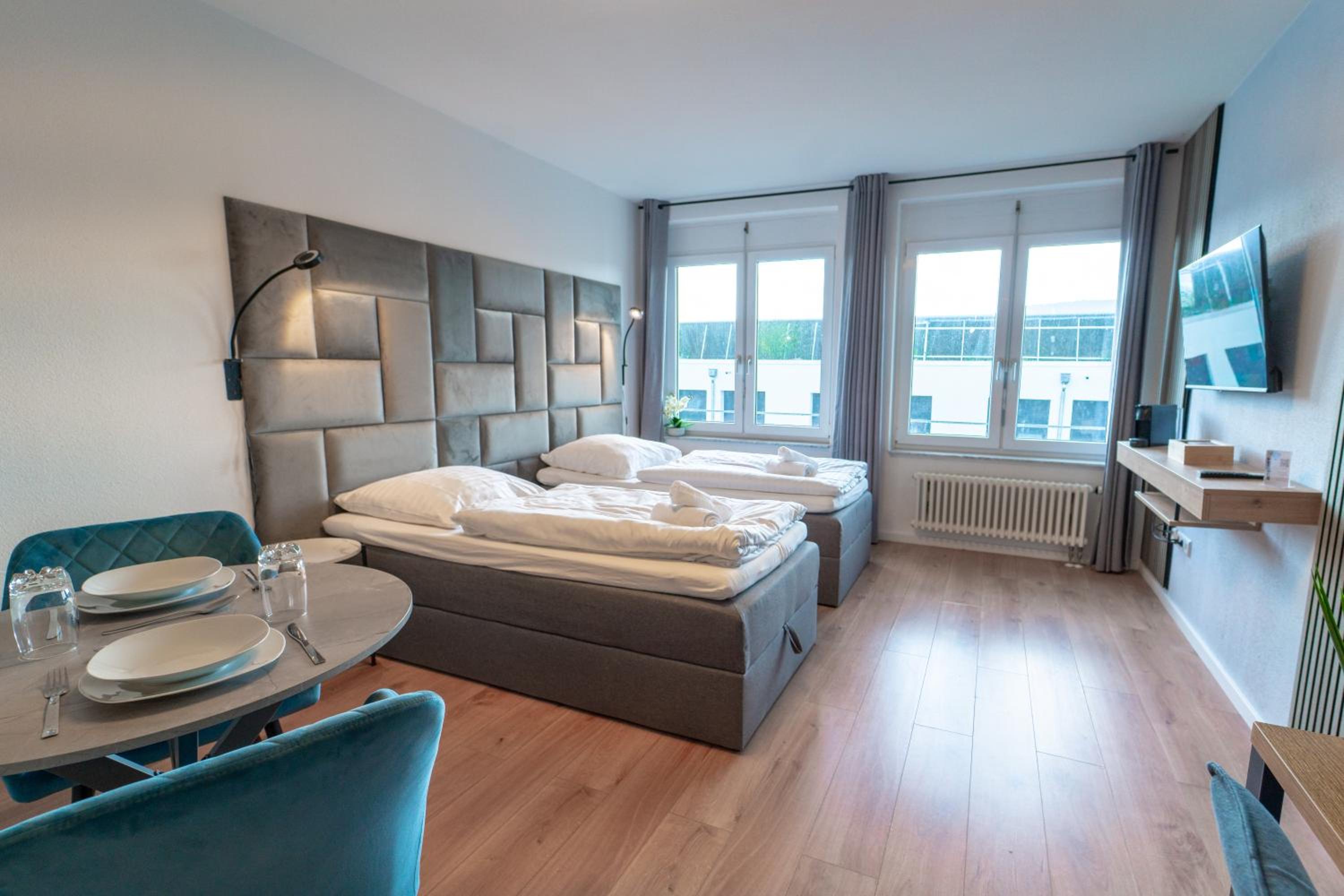 Studio Apartment photo 1