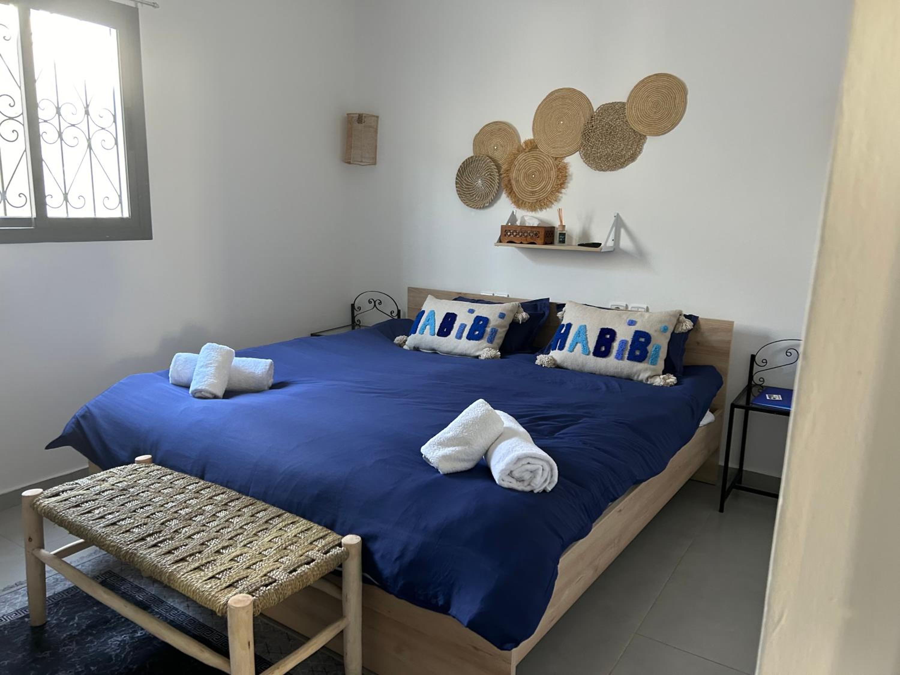 Deluxe Room (2 Adults + 1 Child)