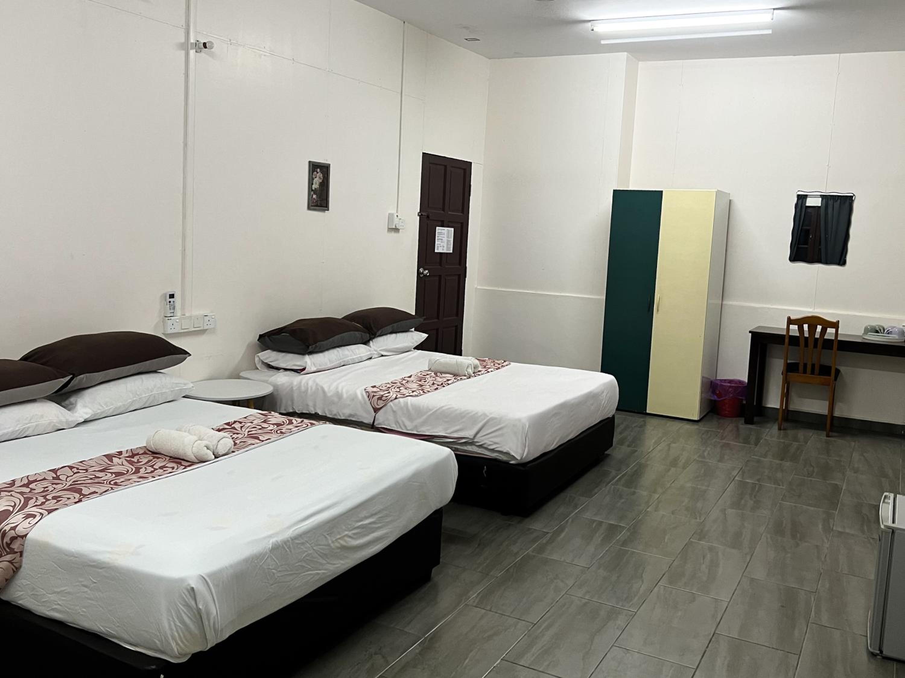 Quadruple Room with Mountain View