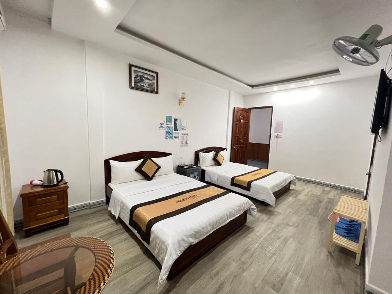 Queen Room With Two Queen Beds photo 1