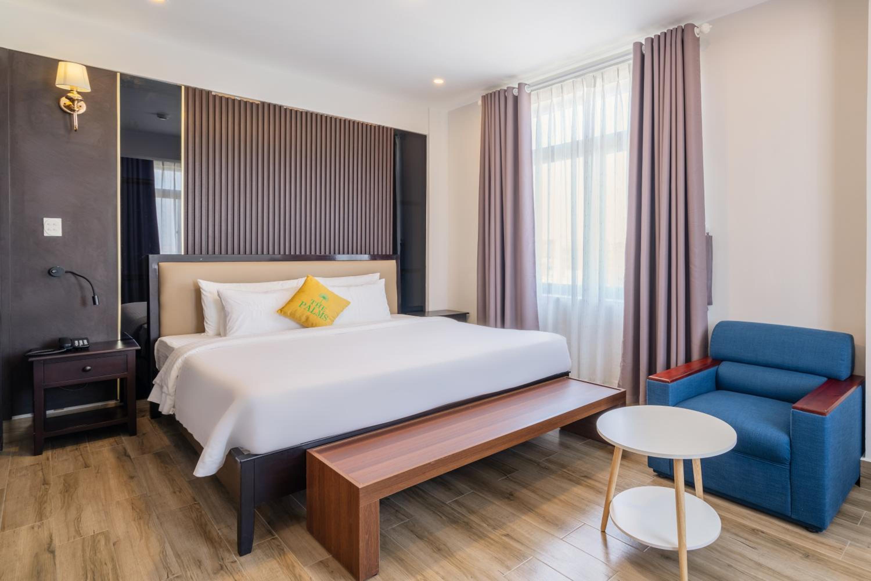 Deluxe Room - Photo 1