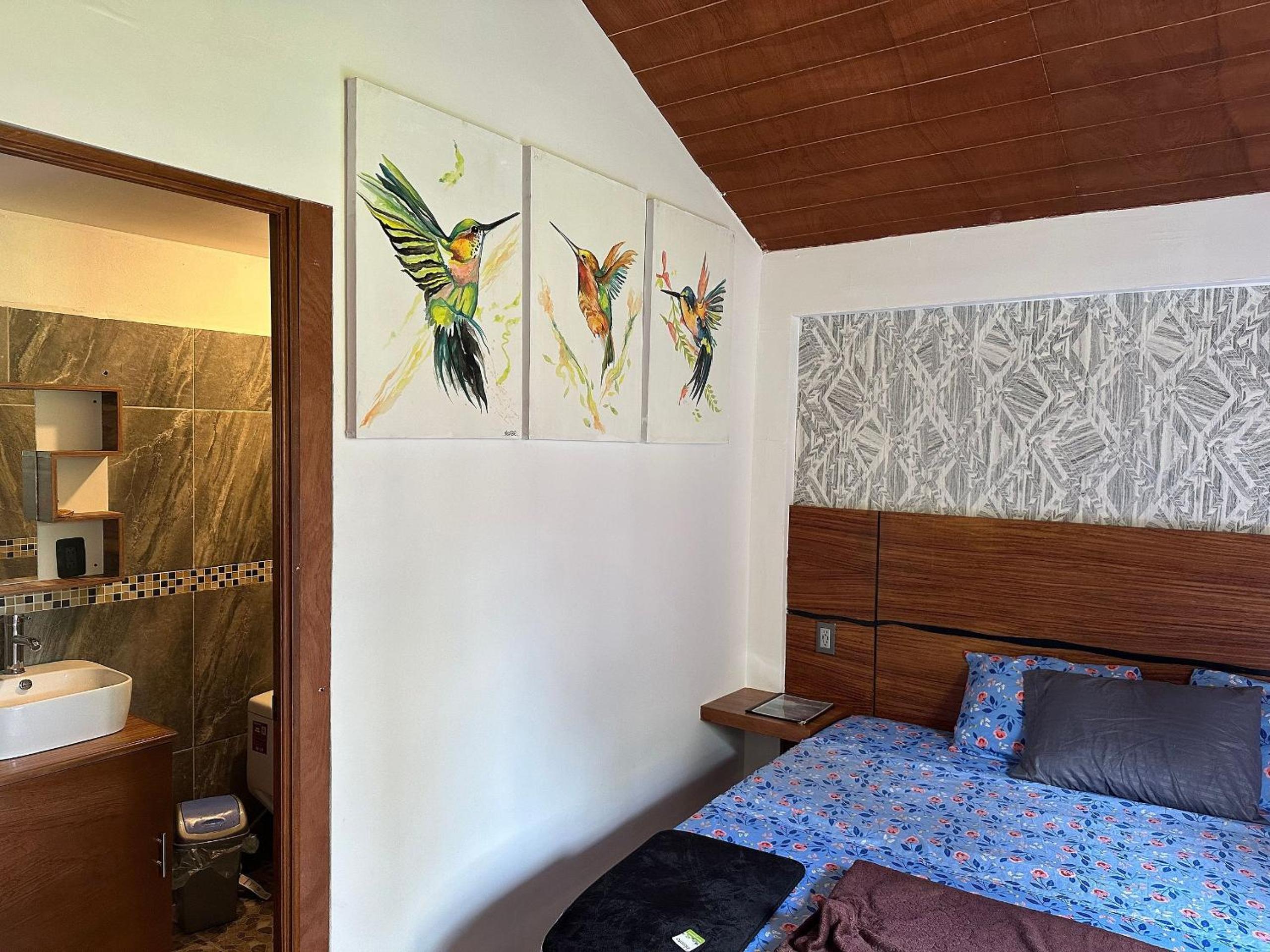 Superior Bungalow photo 2