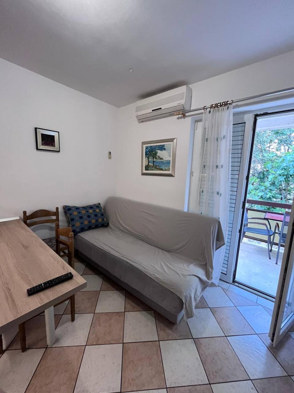 Two-Bedroom Apartment with Sea View