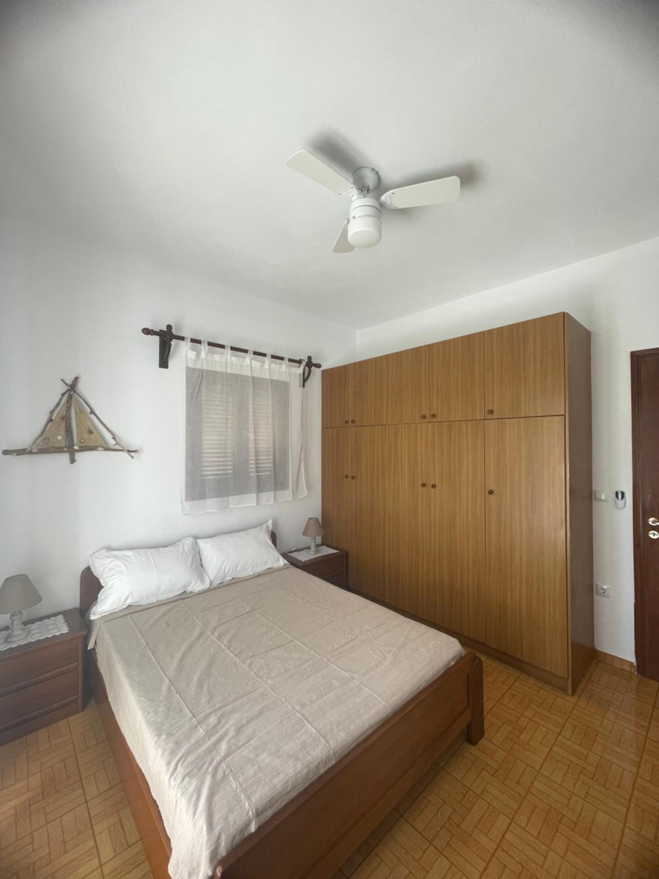 Three-Bedroom Apartment photo 1