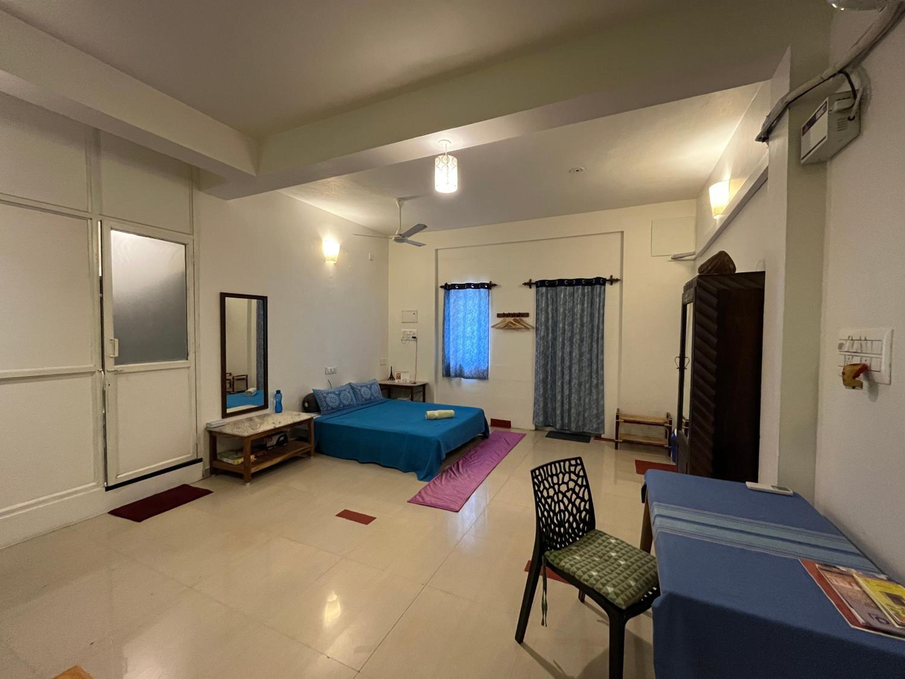 Double Room With Private Bathroom photo 2