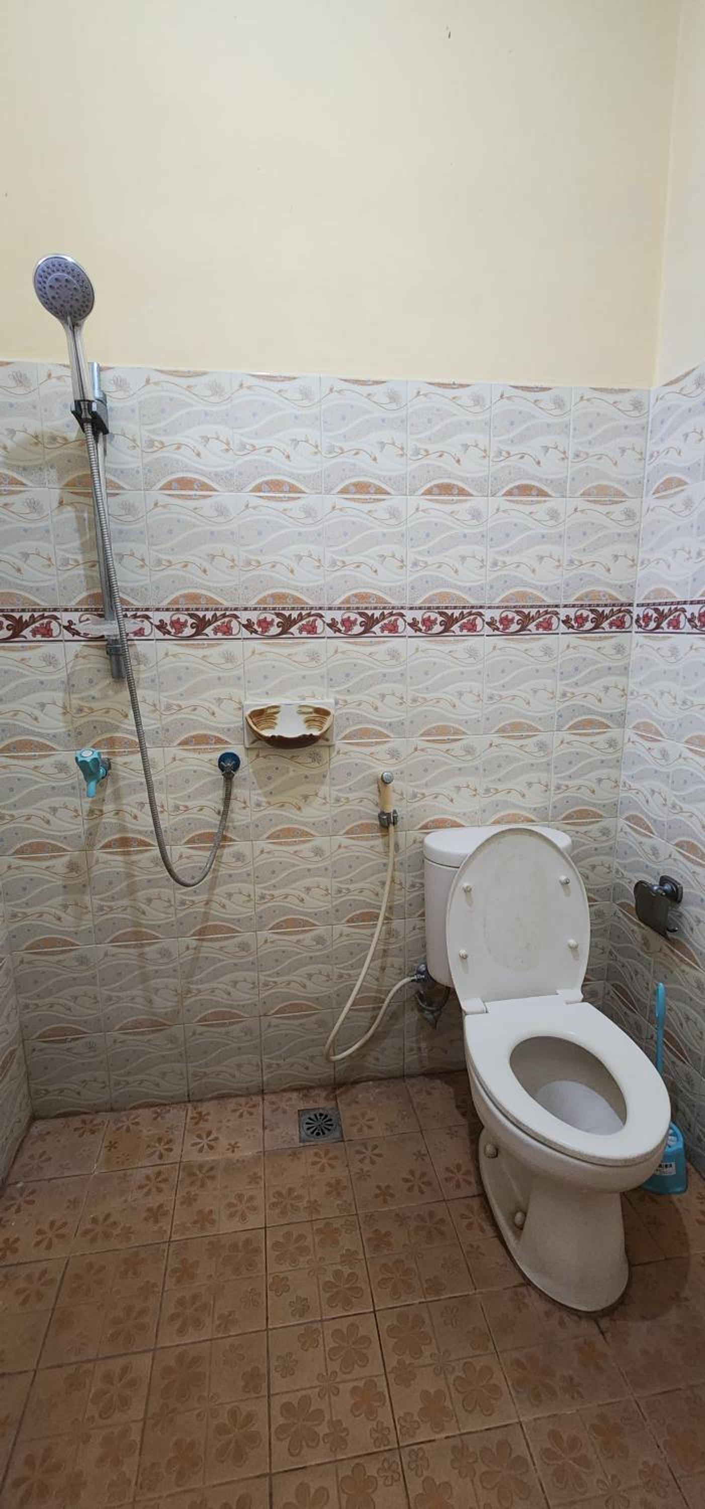 Standard Queen Room - Photo 2