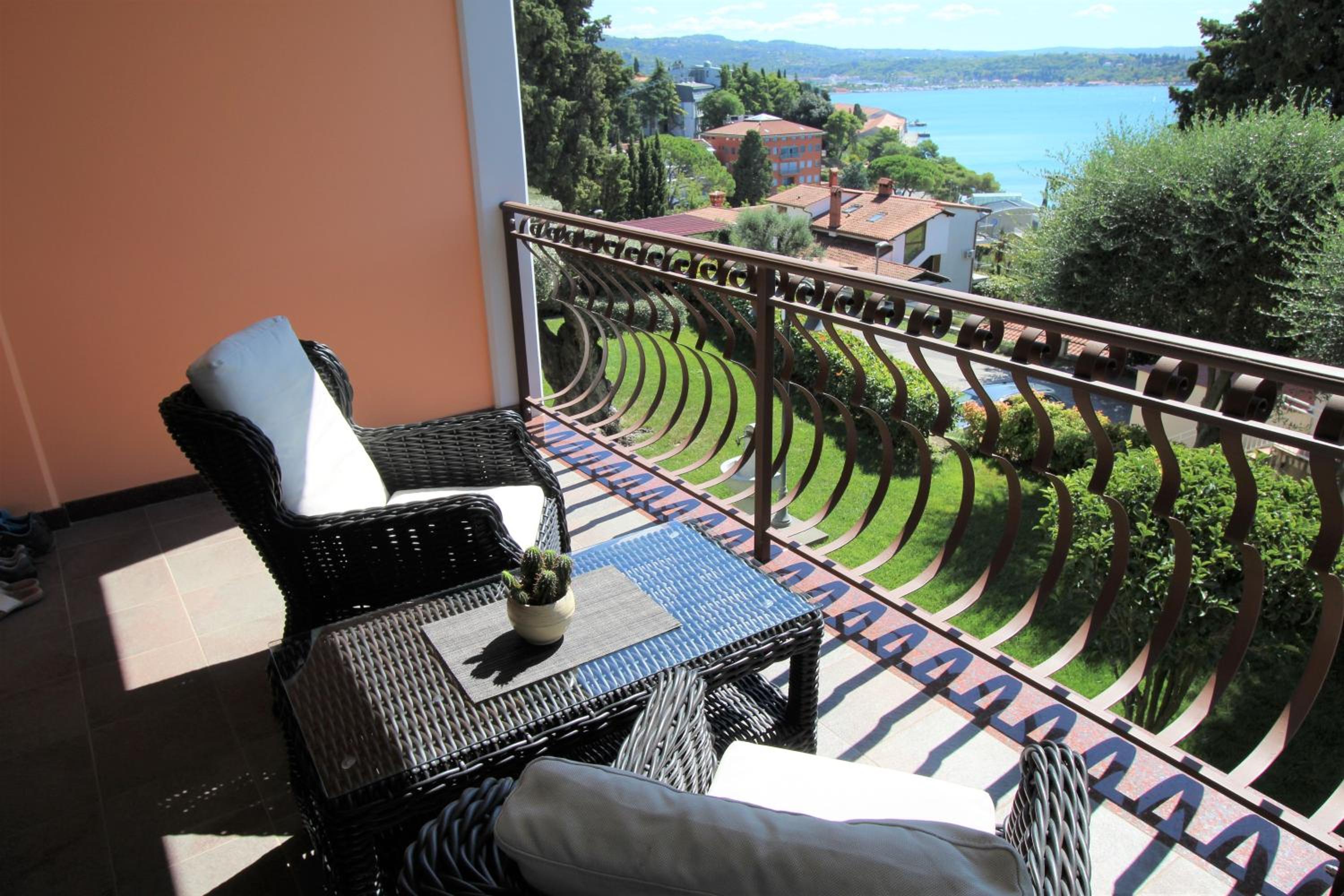 Suite with Sea View photo 1