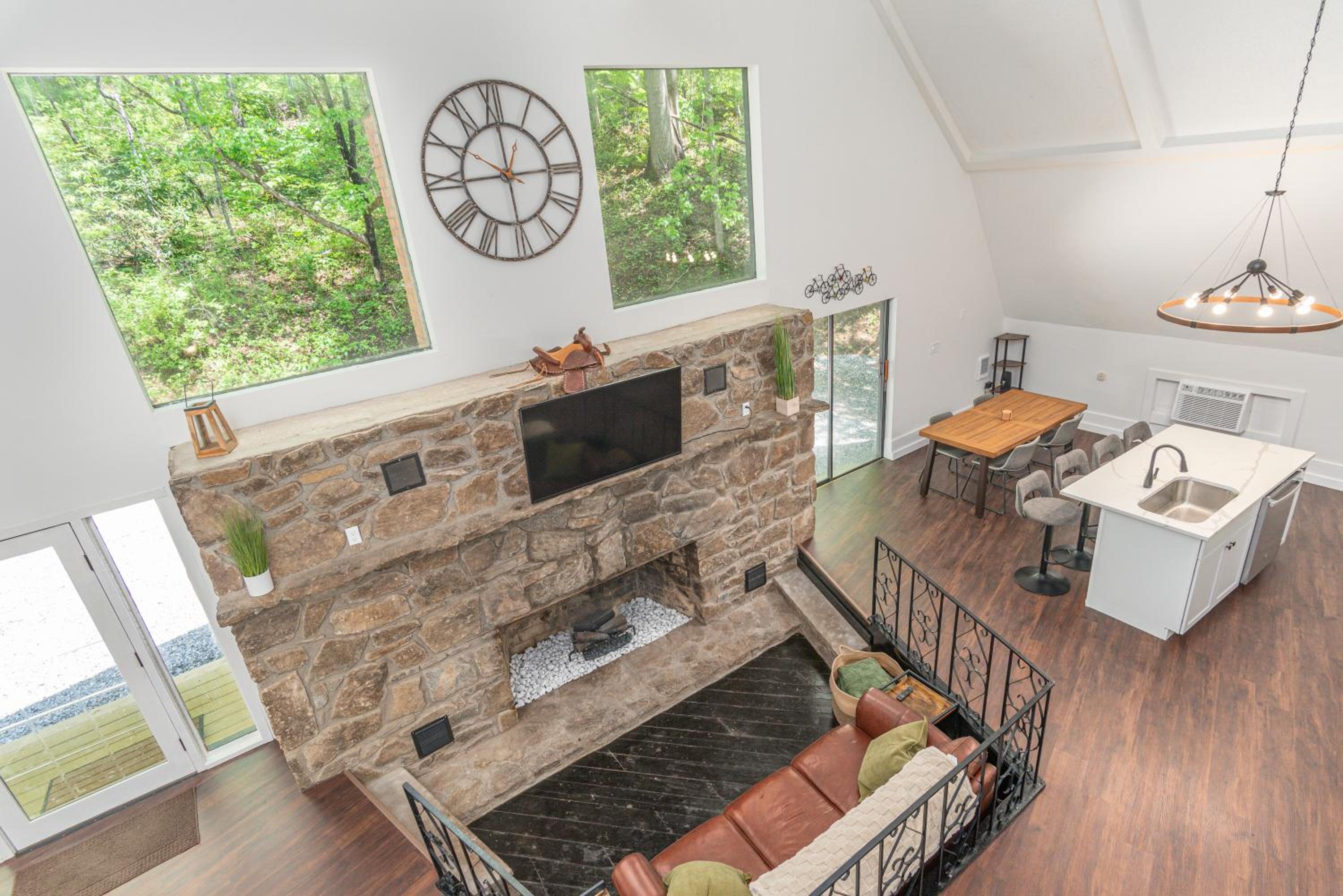 Four-Bedroom House photo 1