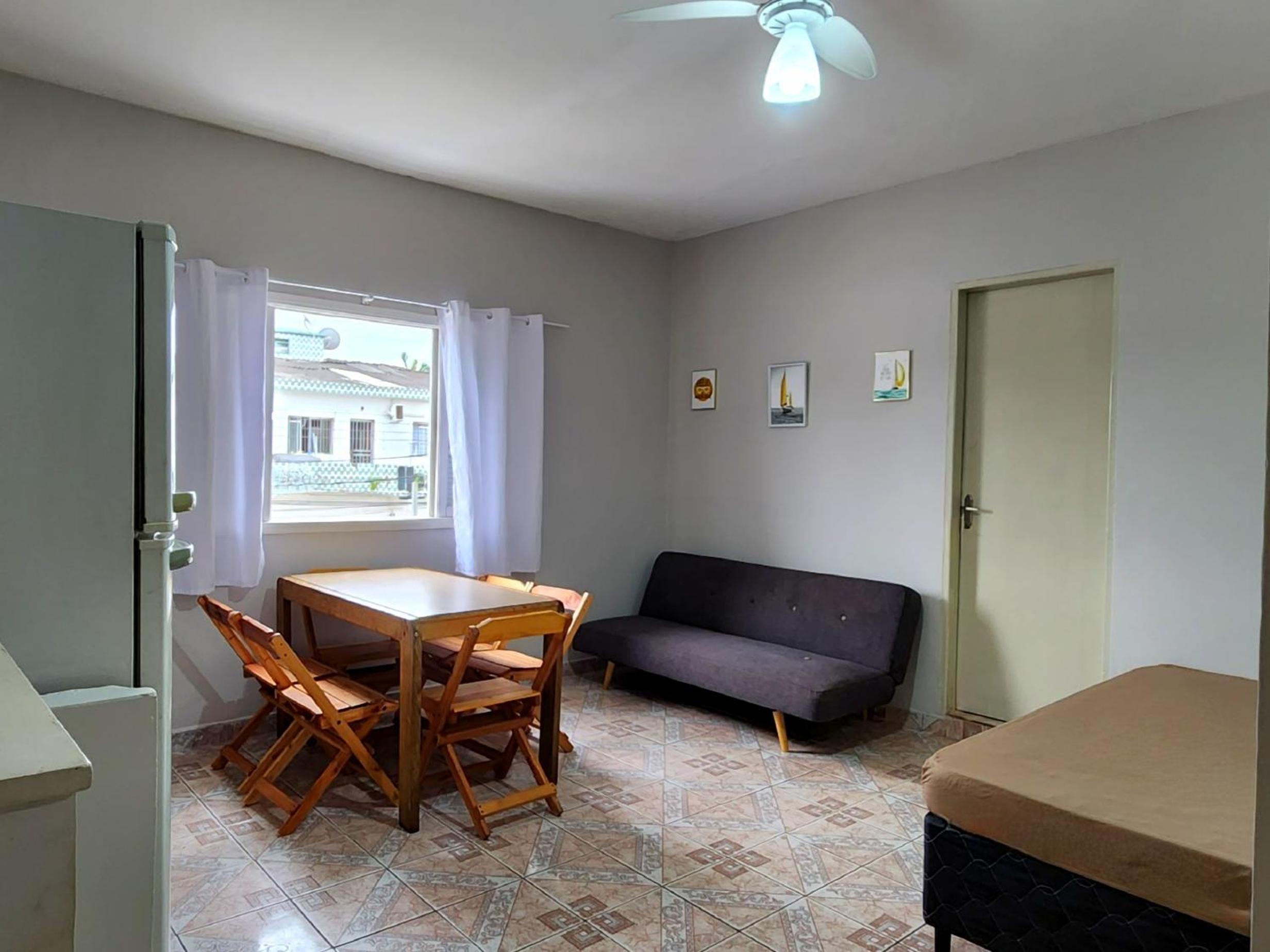 Studio Apartment - Photo 8