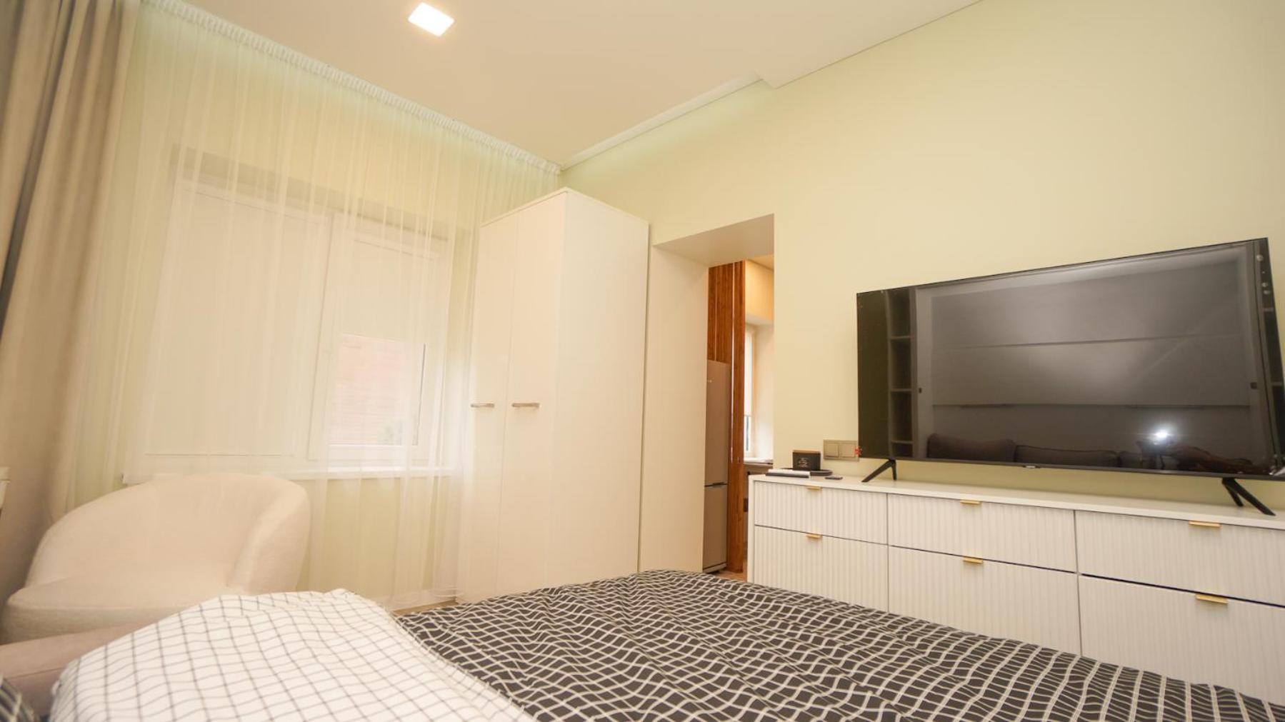 One-Bedroom Apartment photo 3