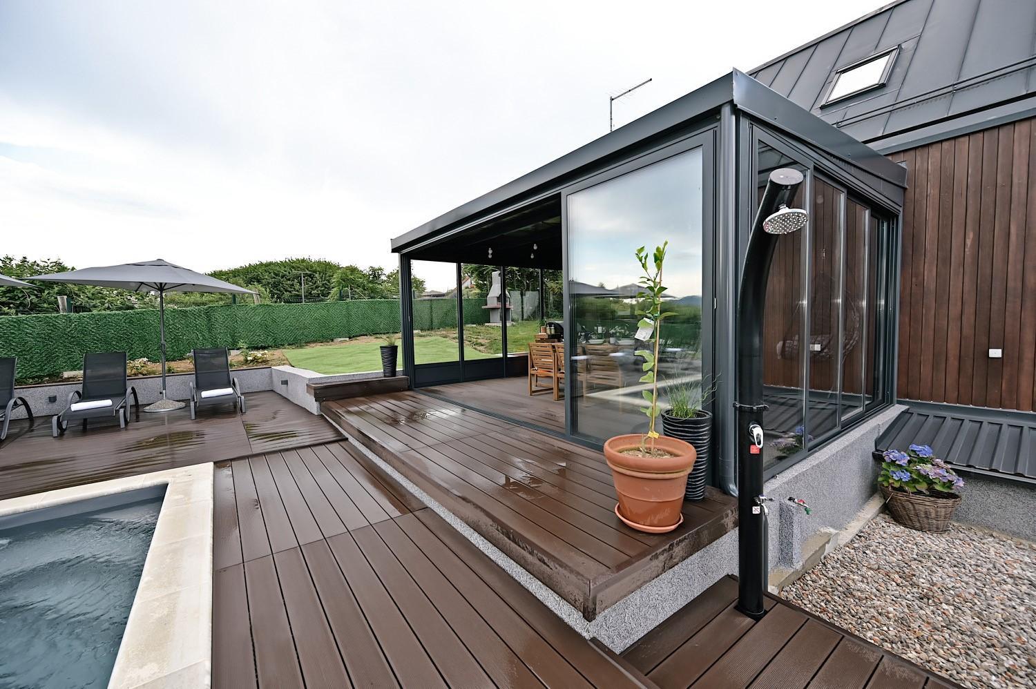 Three-Bedroom Villa photo 2