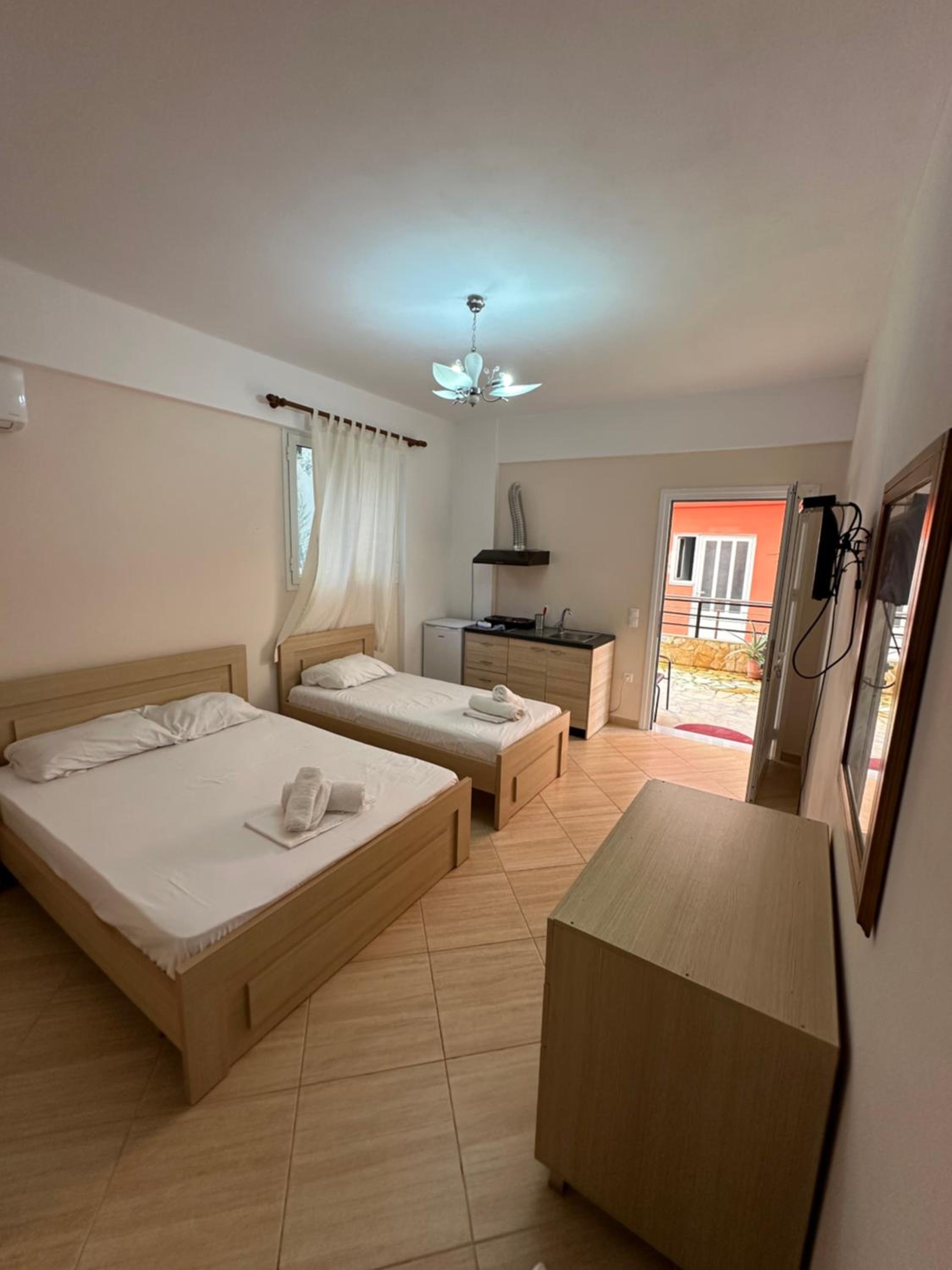 Classic Triple Room