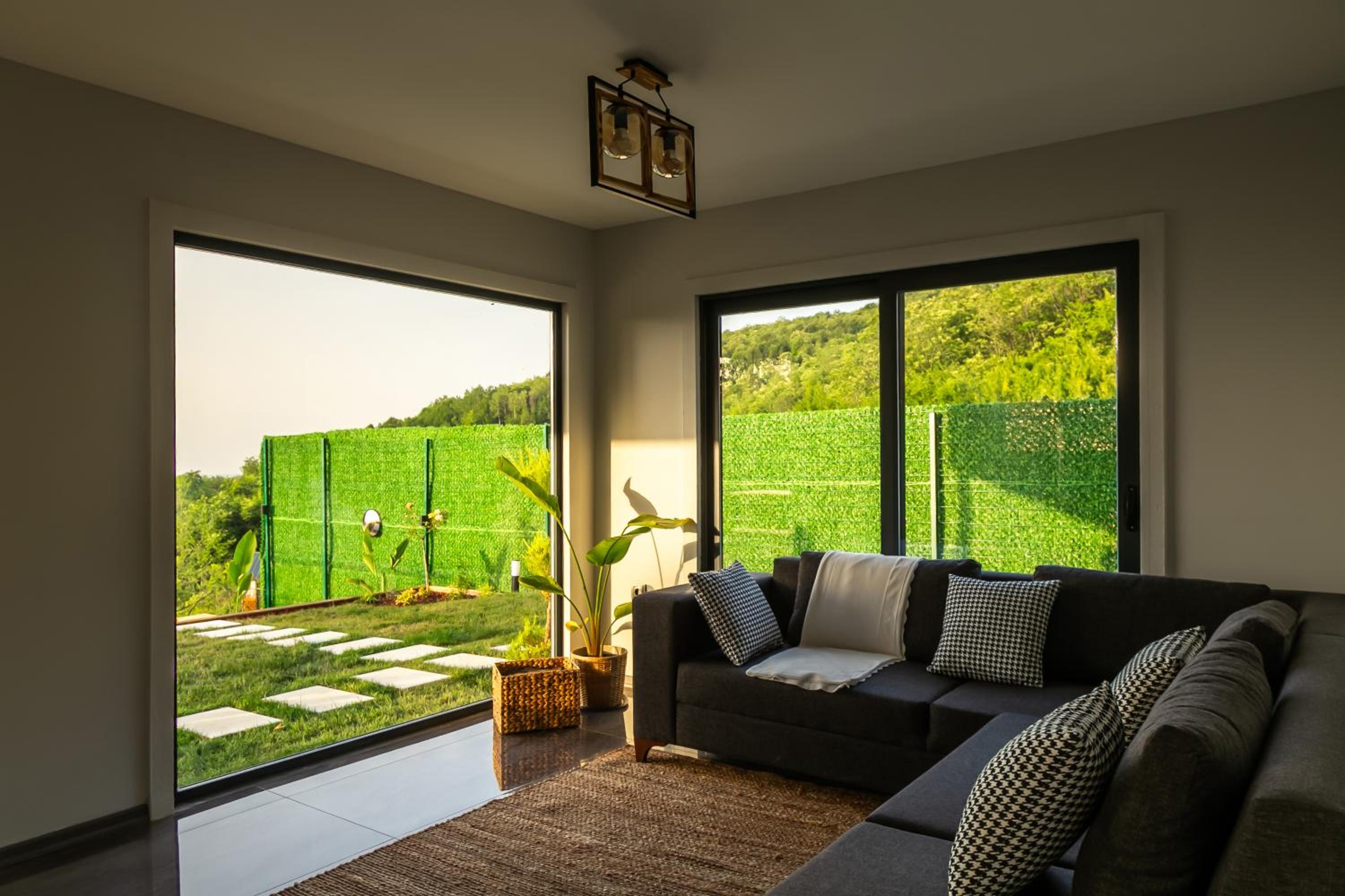 Three-Bedroom Villa photo 1